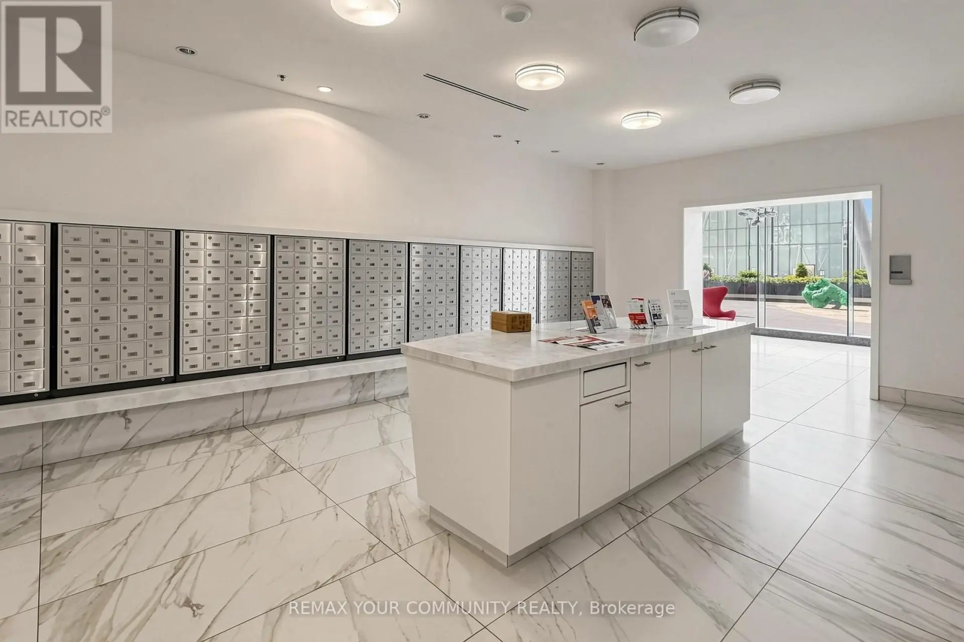 #3901 12 YORK STREET - Image 13