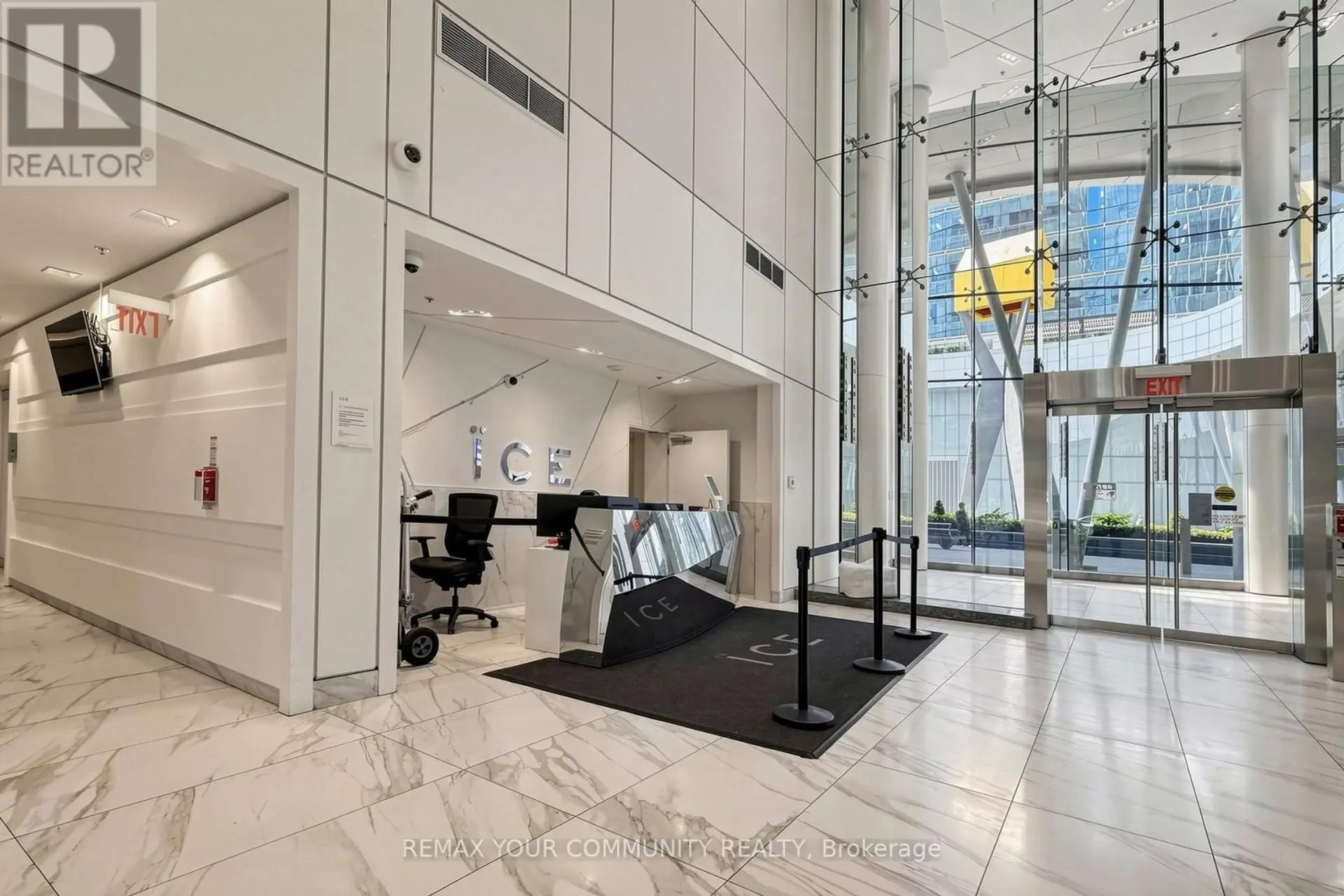 #3901 12 YORK STREET - Image 14