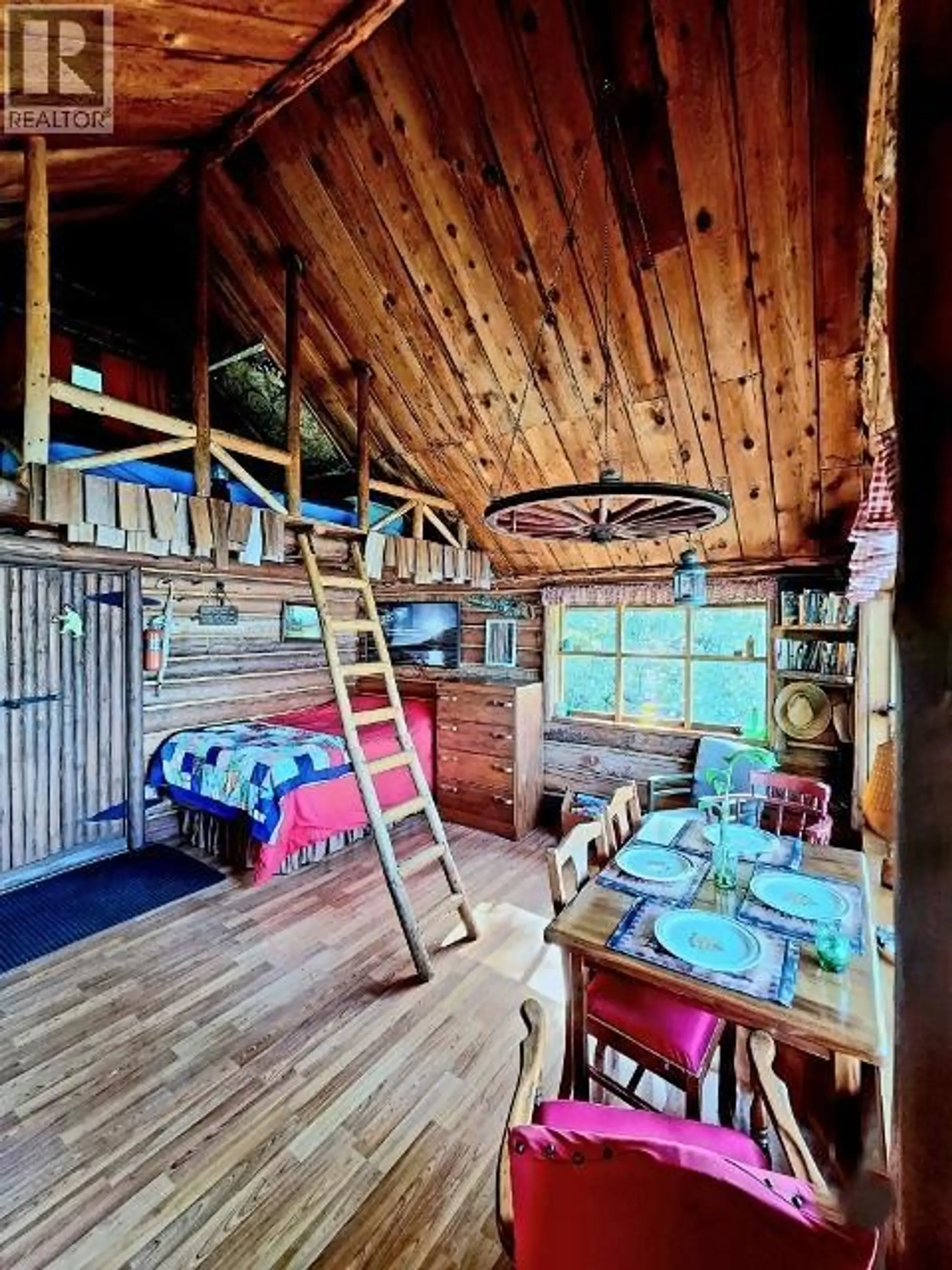 412 Old Sicamous Road - Image 10