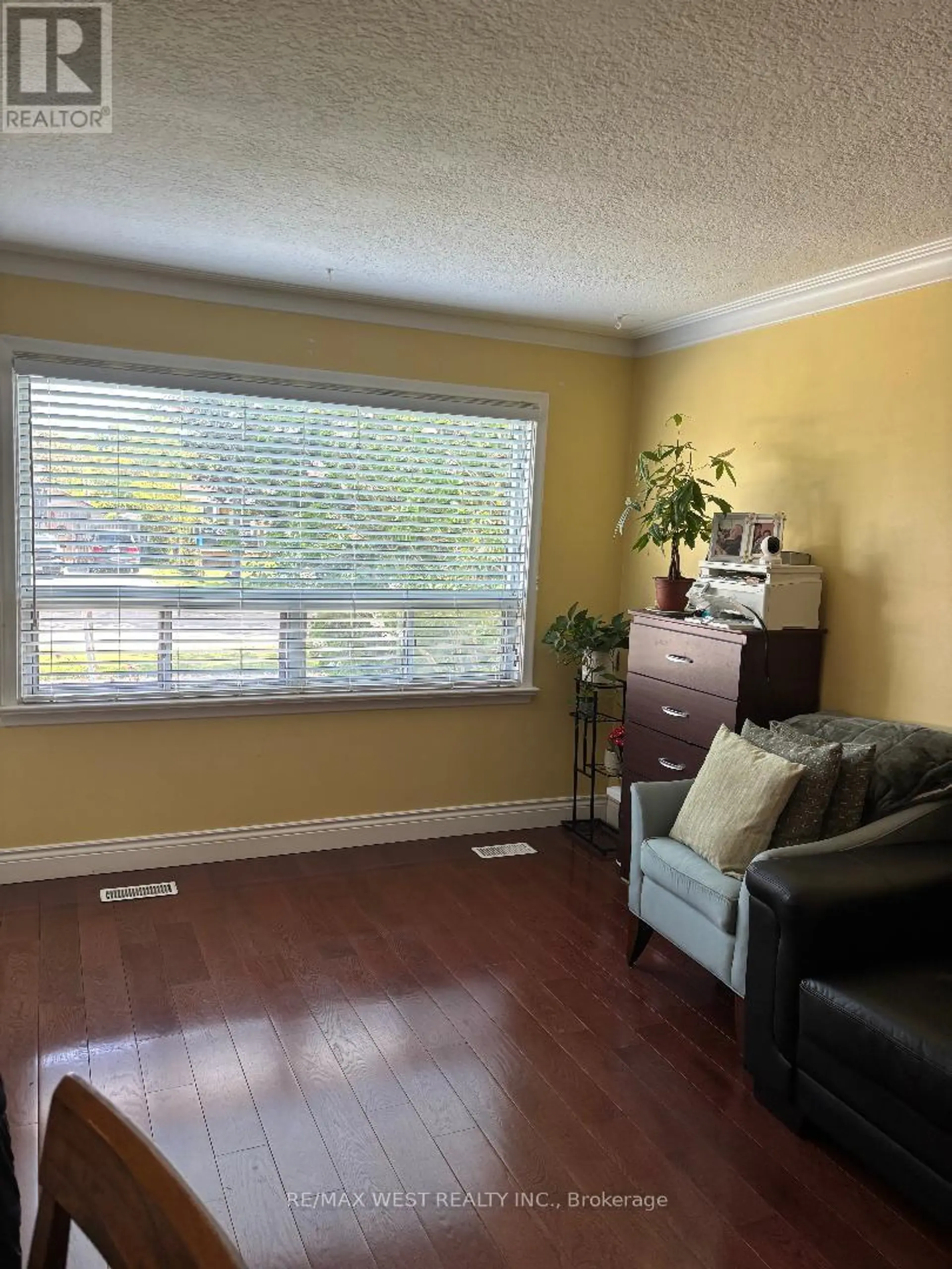 110 DARLINGSIDE DRIVE - Image 5