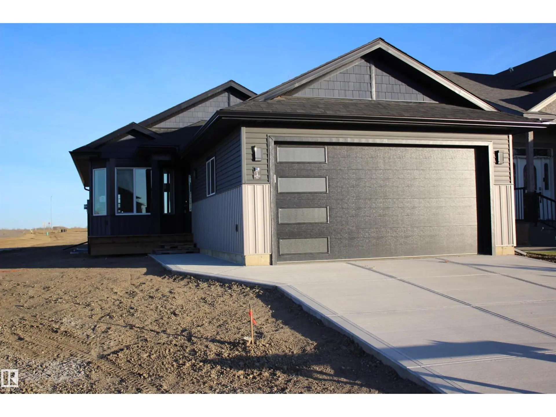 Property at 1 Whitetail WY, Mundare, AB