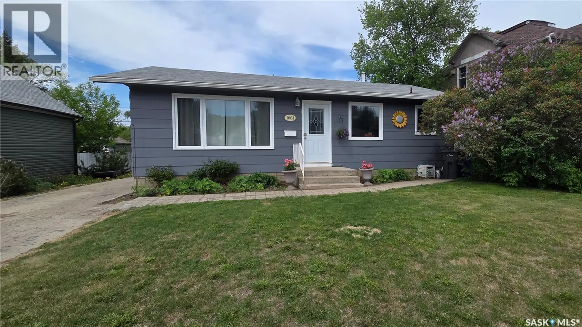 Property at 1661 103rd STREET, North Battleford, SK
