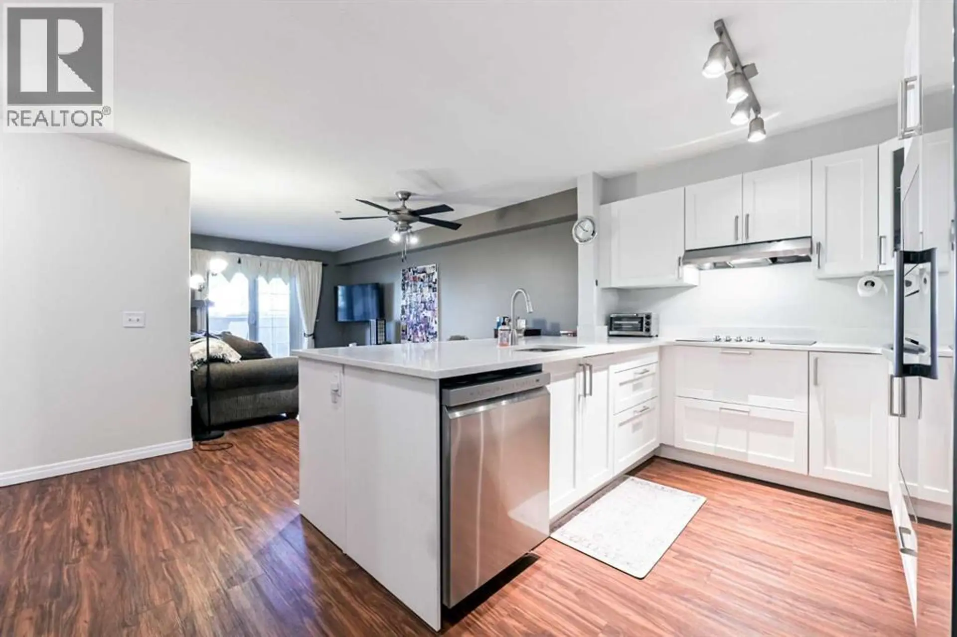 #104 630 8 Avenue SE - Image 7