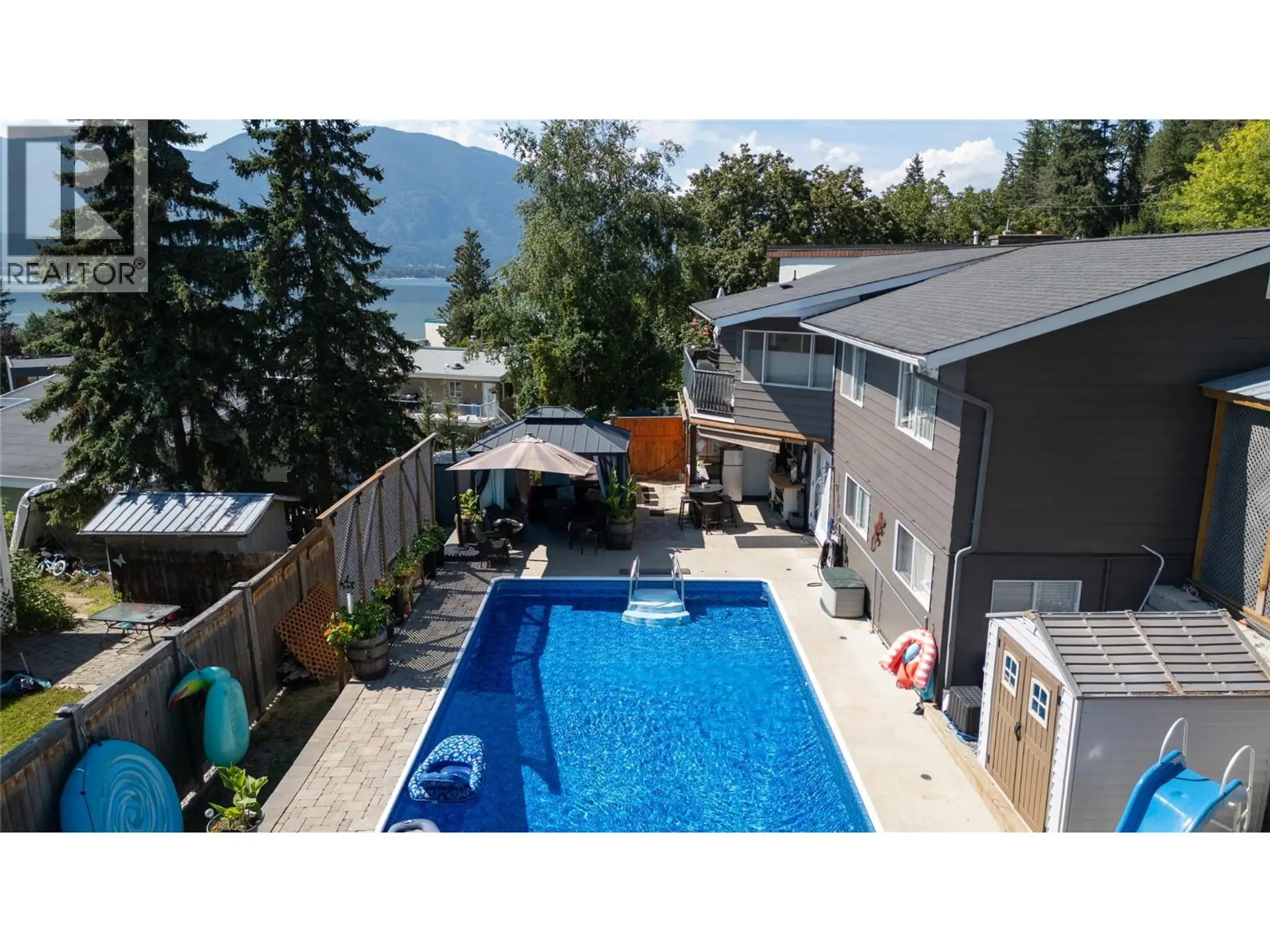 Property at 1850 28 Avenue NE, Salmon Arm, BC