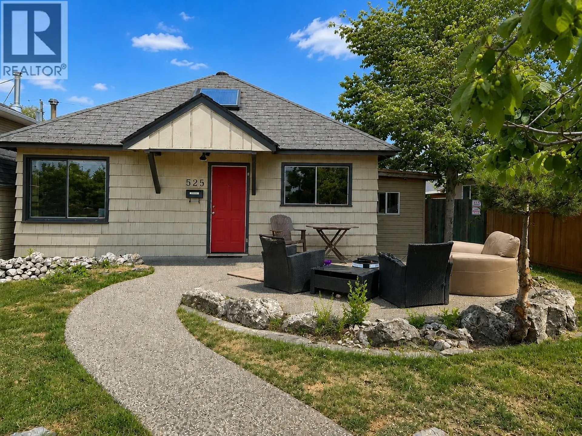 Property at 525 Central Avenue, Kelowna, BC