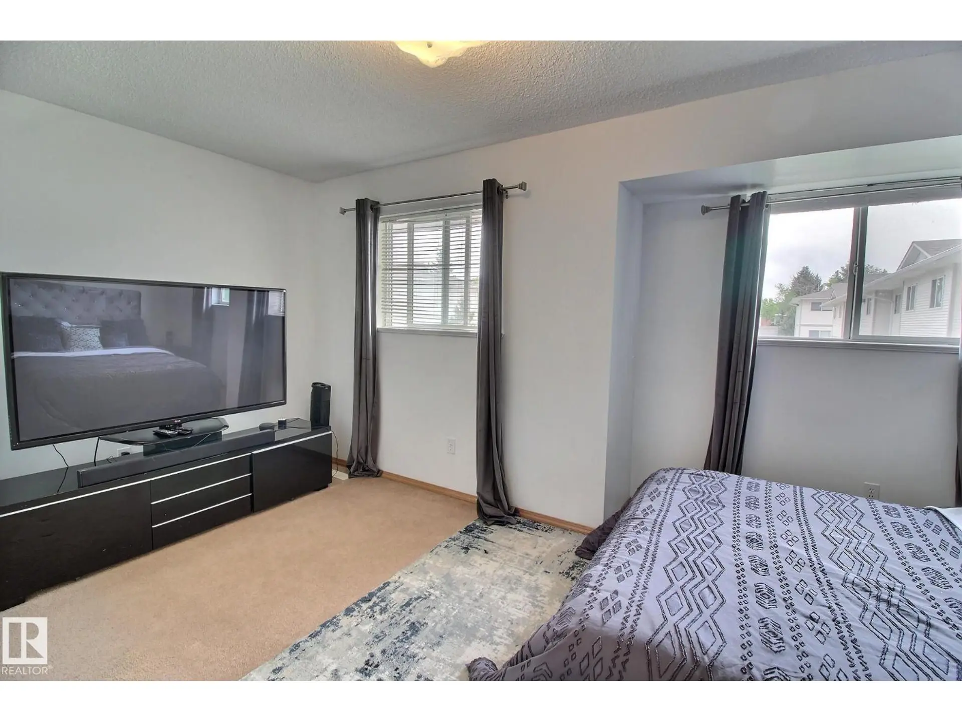 #701 610 KING ST - Image 10