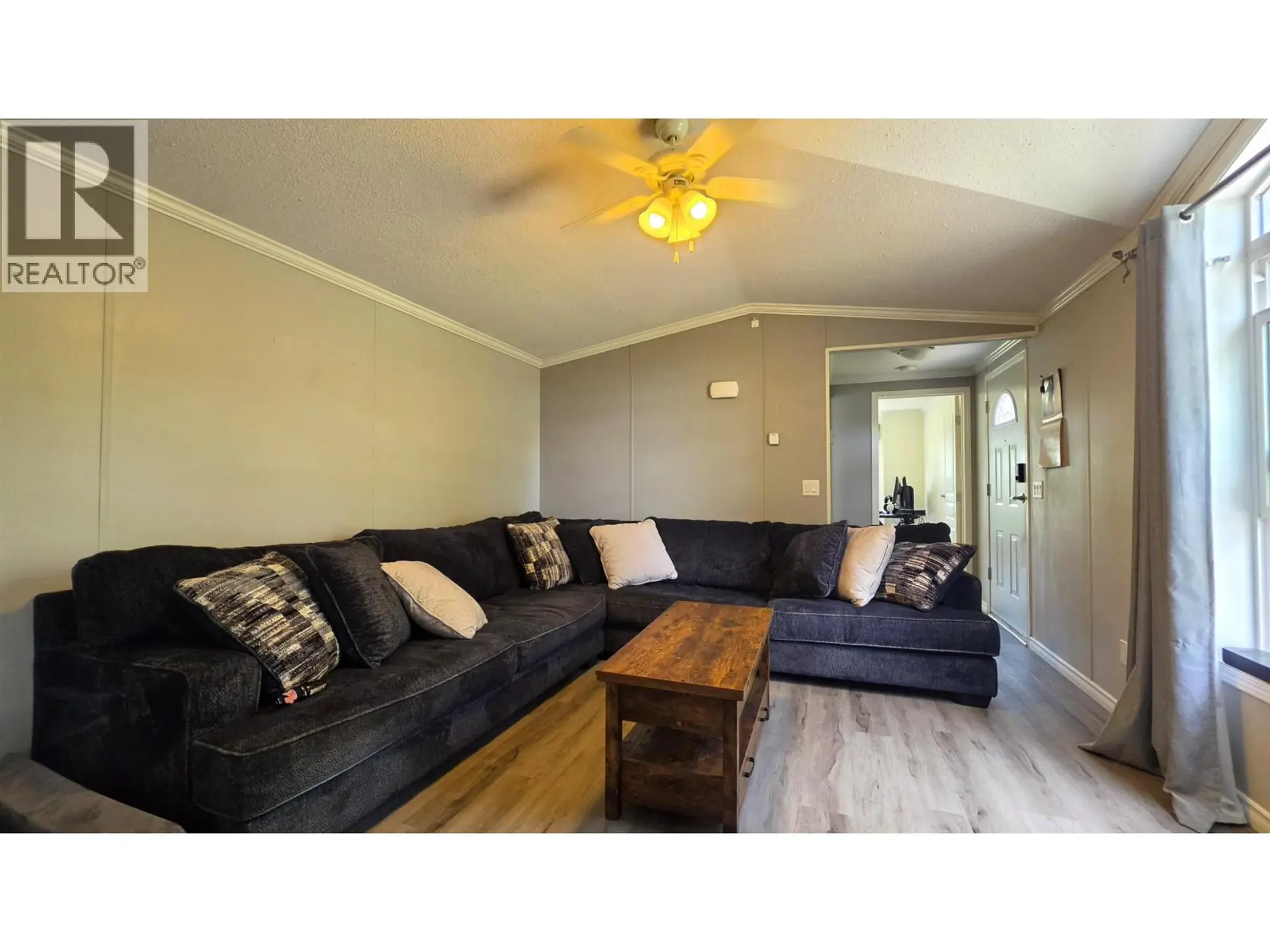 326 N BLACKBURN ROAD - Image 4