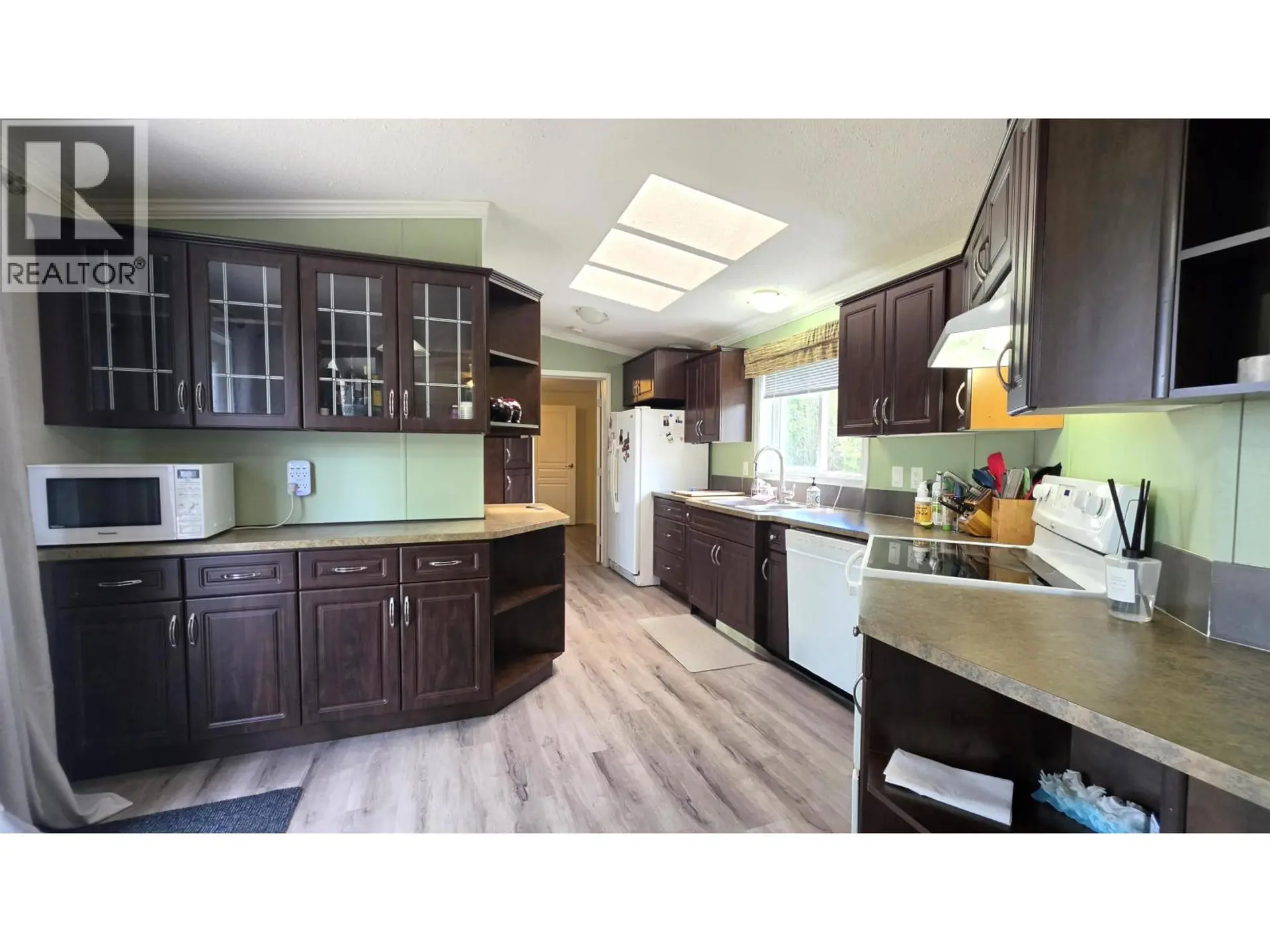 326 N BLACKBURN ROAD - Image 8