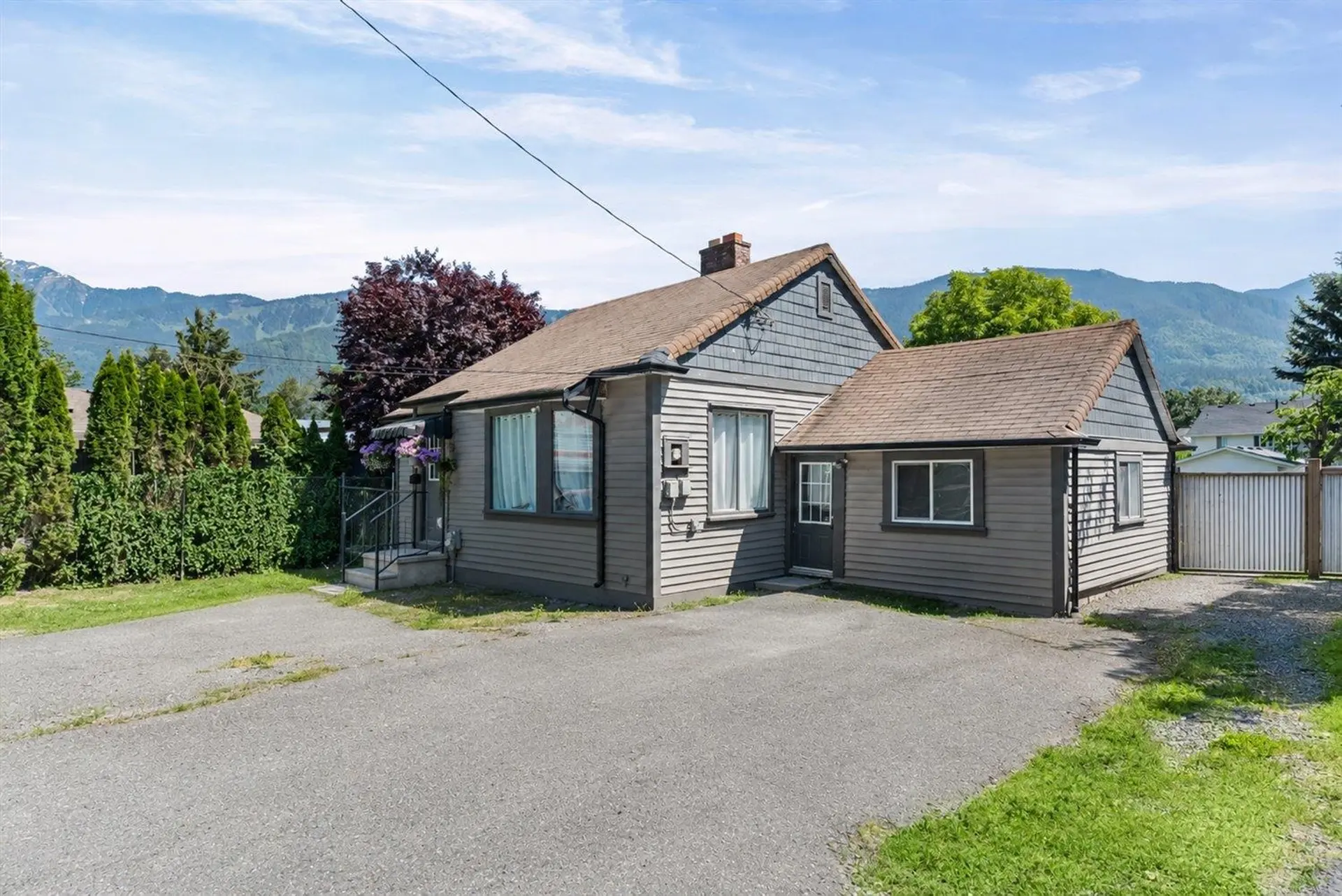 50970 Yale Road - Image 2