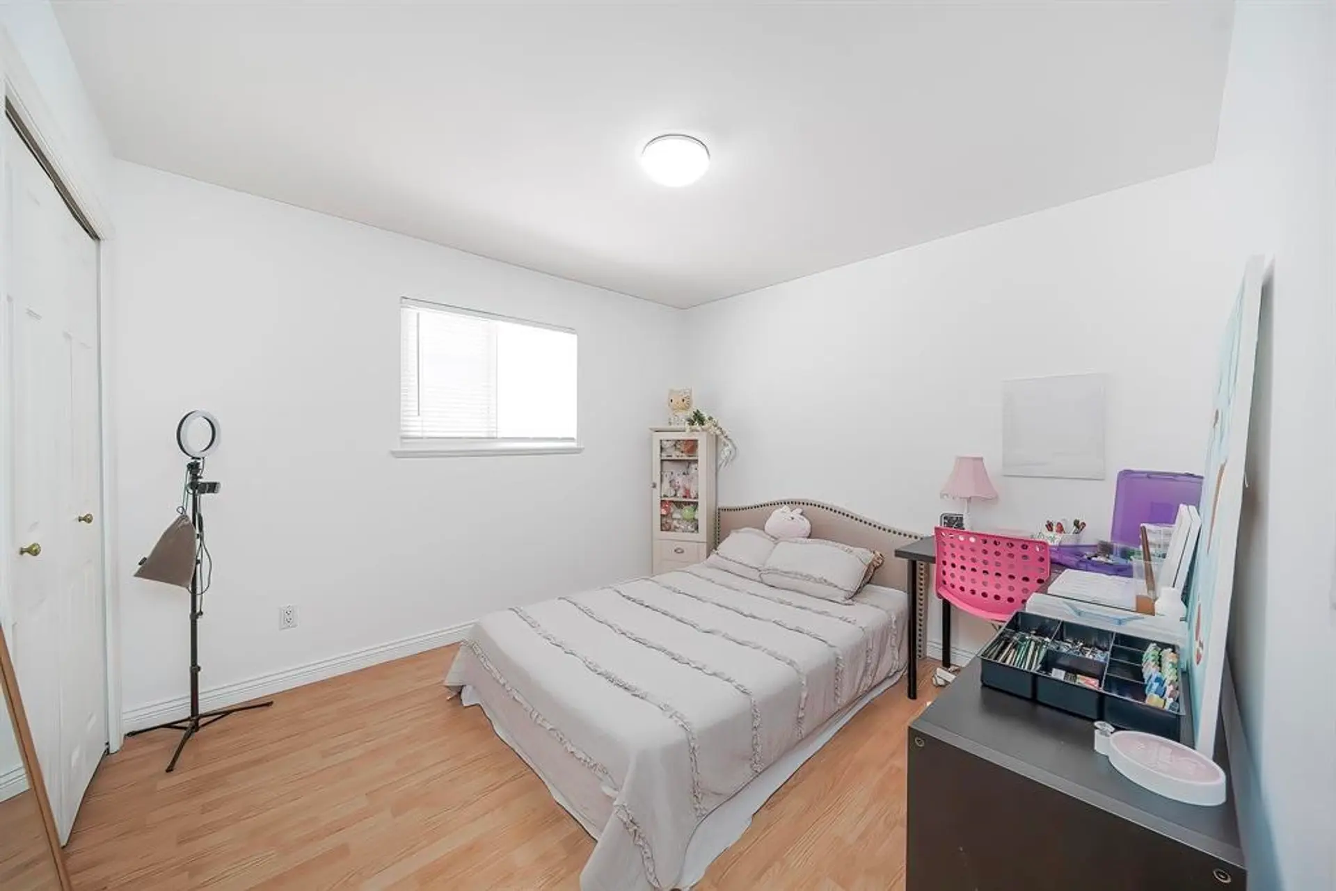 4573 No. 5 Road - Image 13