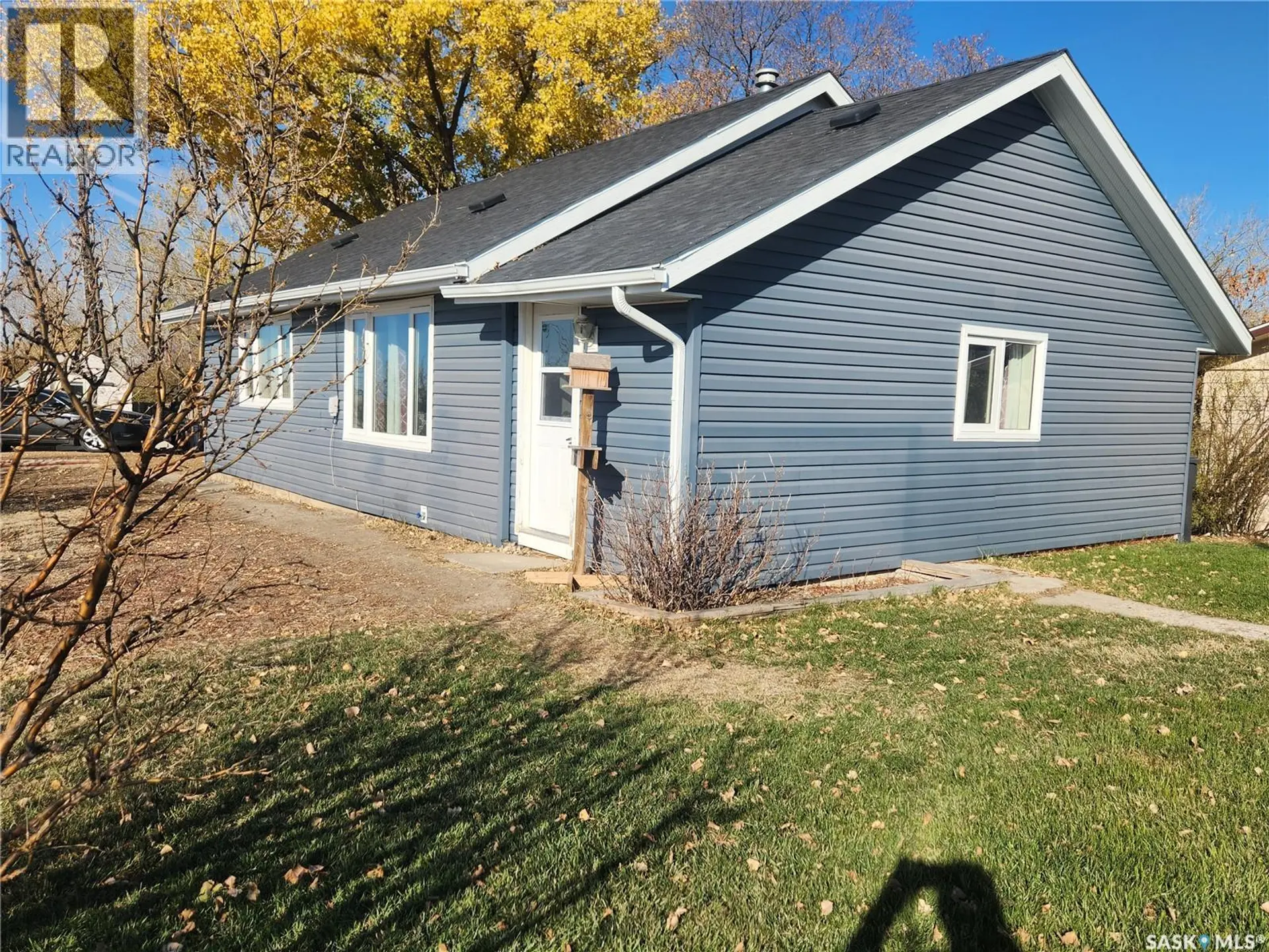 Property at 101 Centre STREET, Frontier, SK