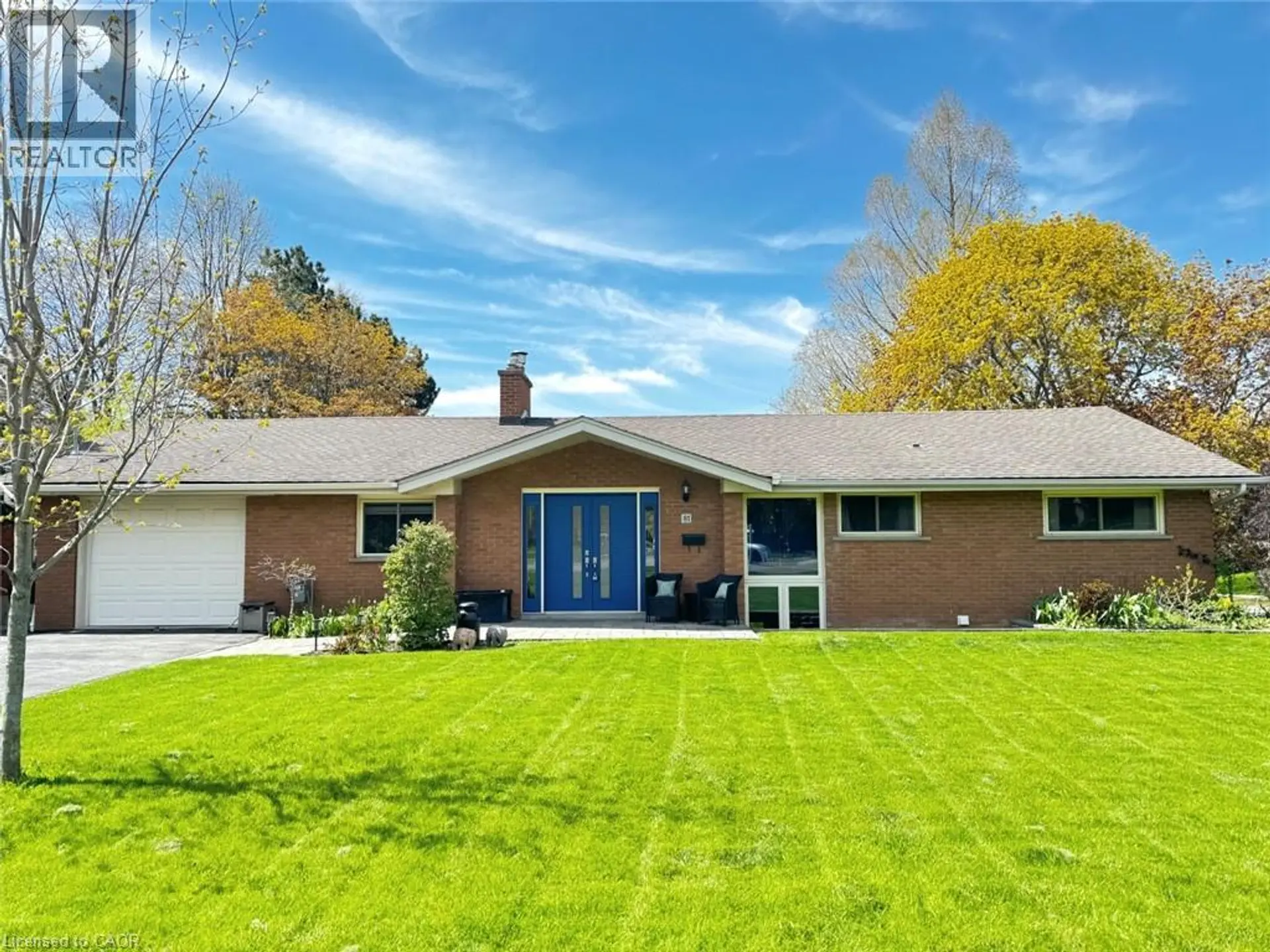 Property at 81 THOMSON Drive, Waterdown, ON