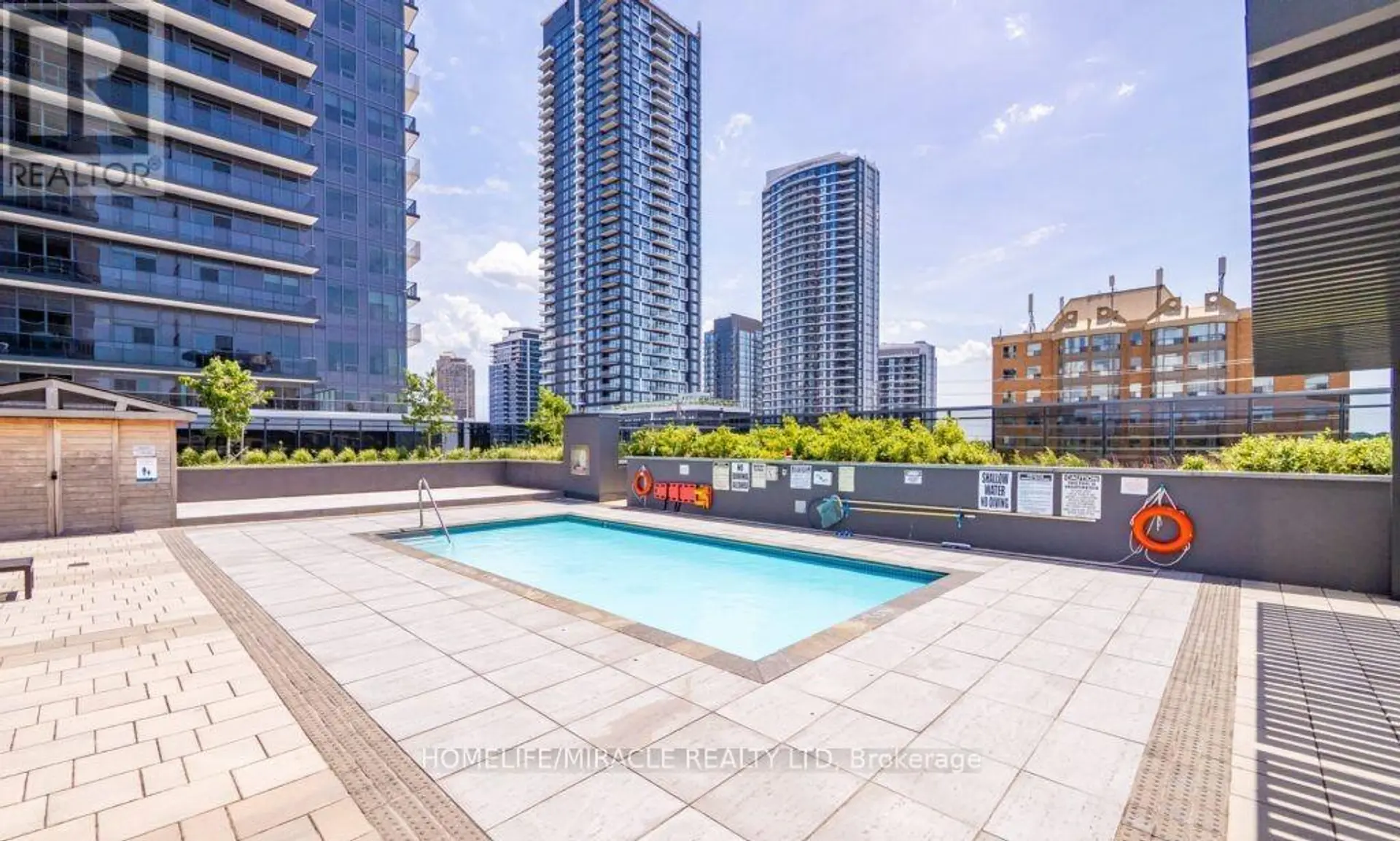 #320 8 NAHANI WAY - Image 12