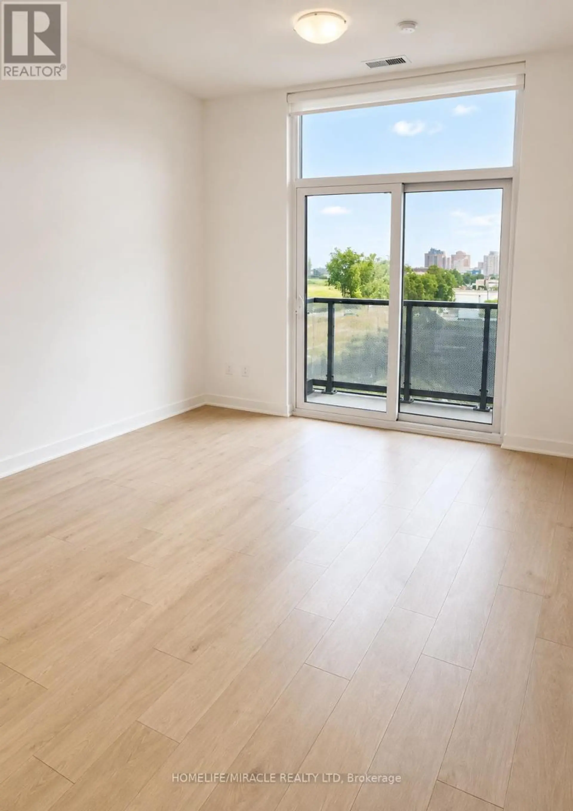 #320 8 NAHANI WAY - Image 5