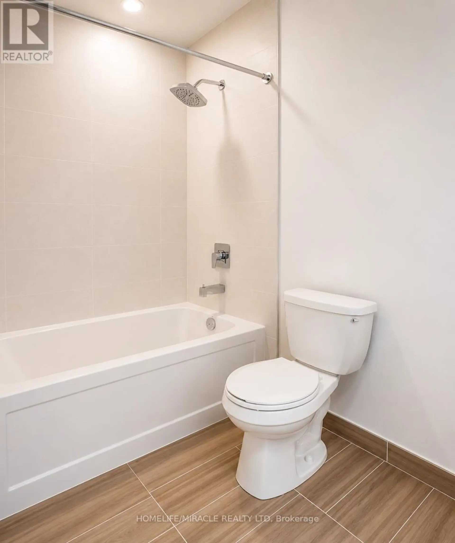 #320 8 NAHANI WAY - Image 9