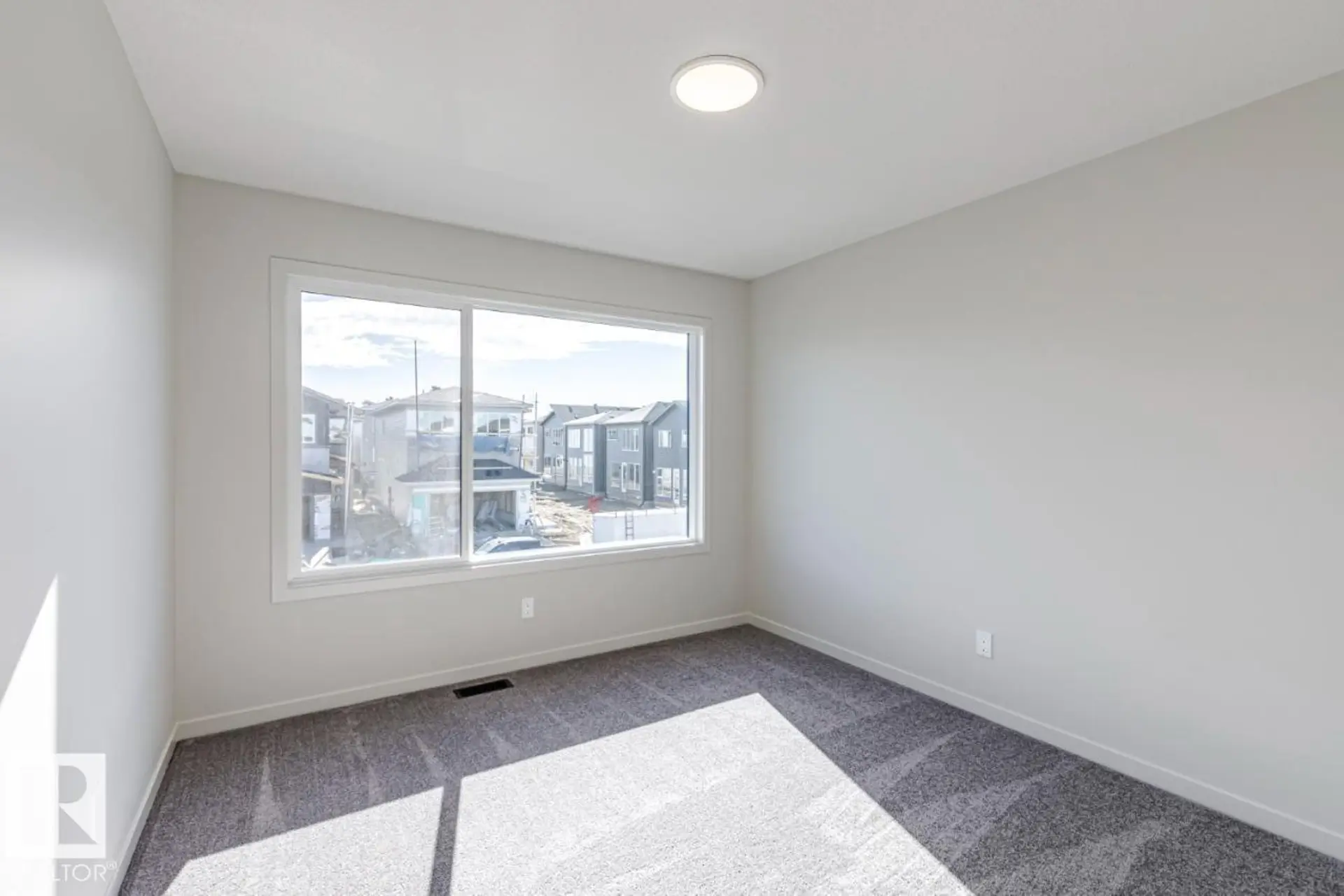 7387 KLAPSTEIN CR SW - Image 12