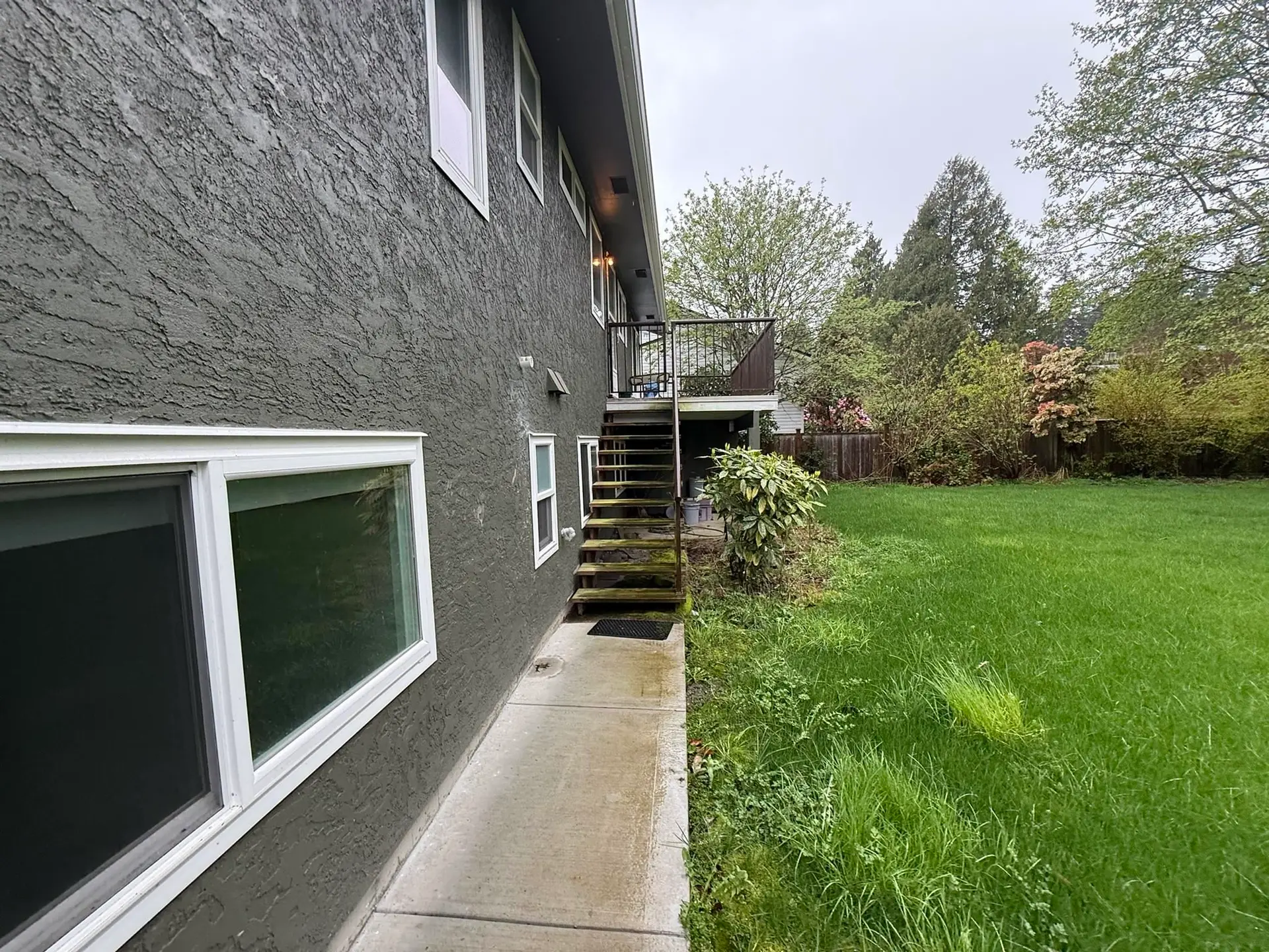 14575 18 Avenue - Image 3