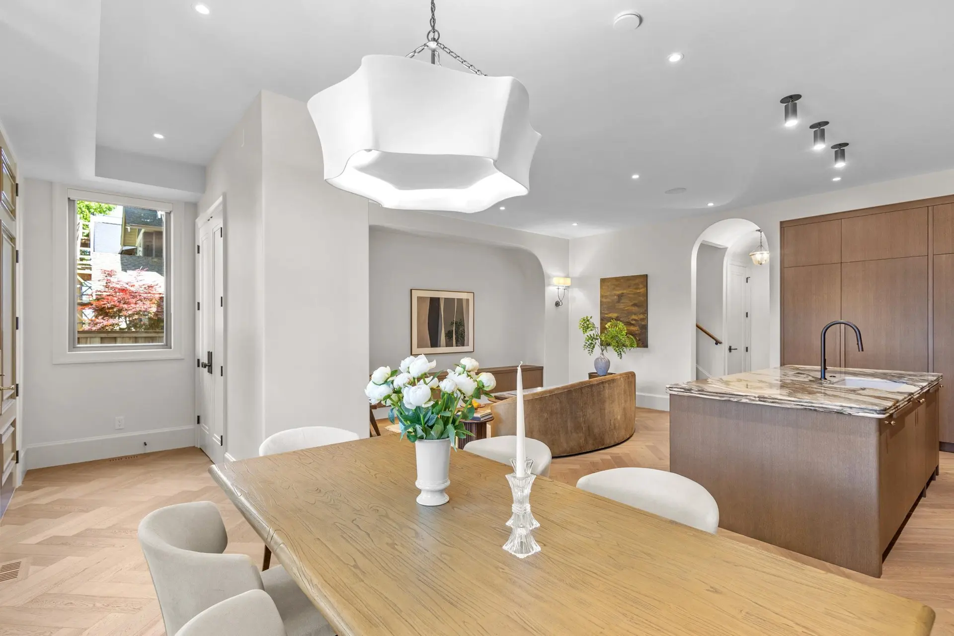 #1 4136 Cambridge Street - Image 2