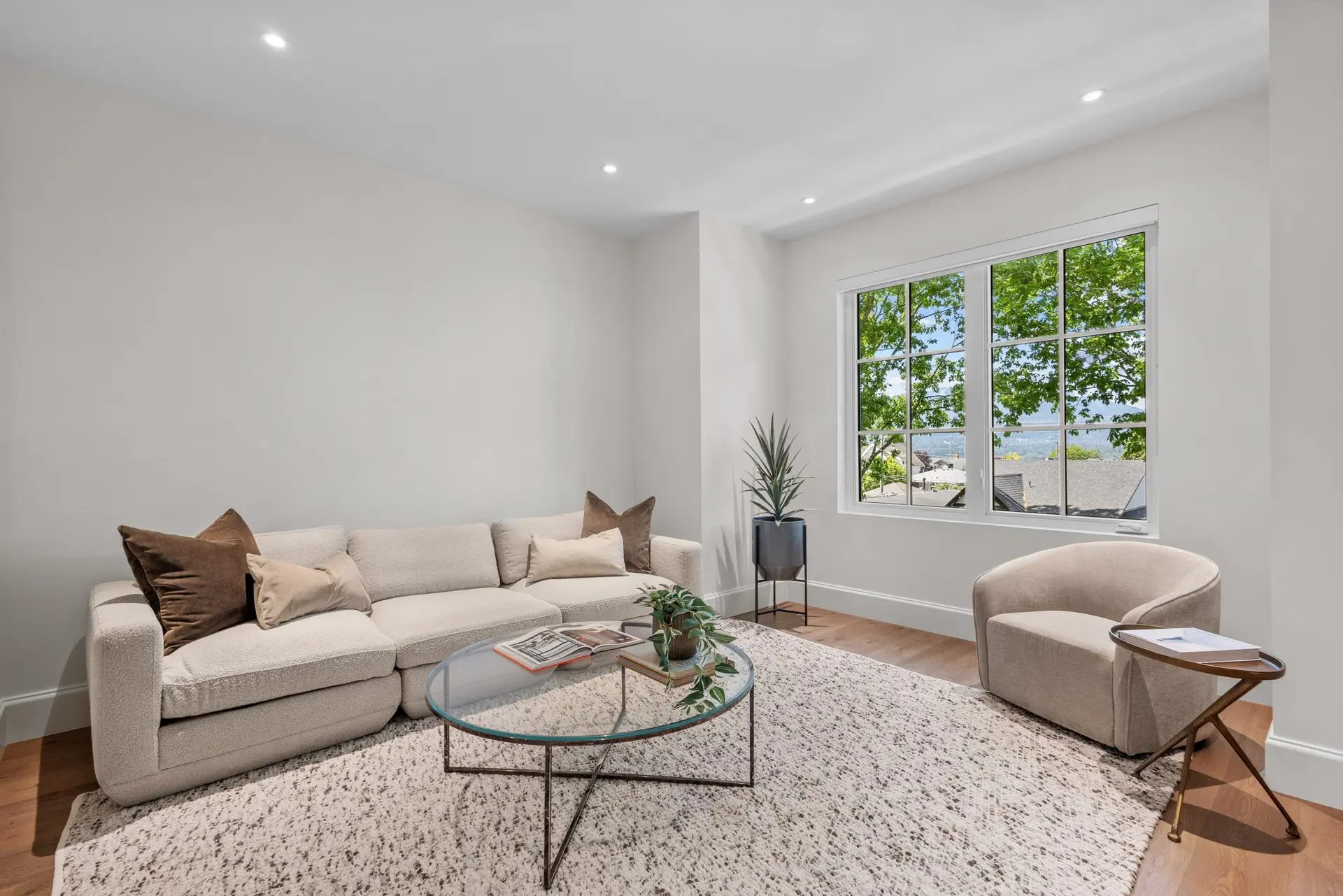 #1 4136 Cambridge Street - Image 16