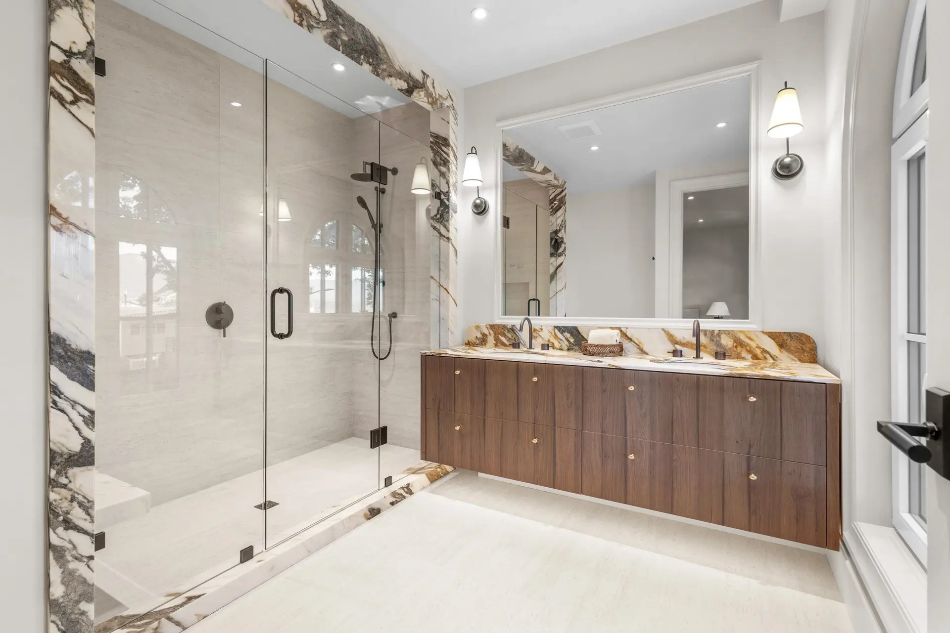 #1 4136 Cambridge Street - Image 12