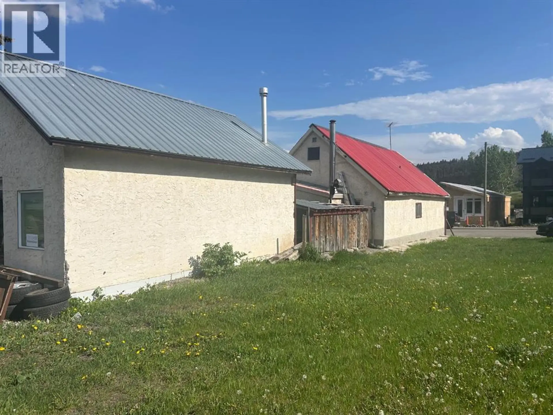7917 17 Avenue - Image 4