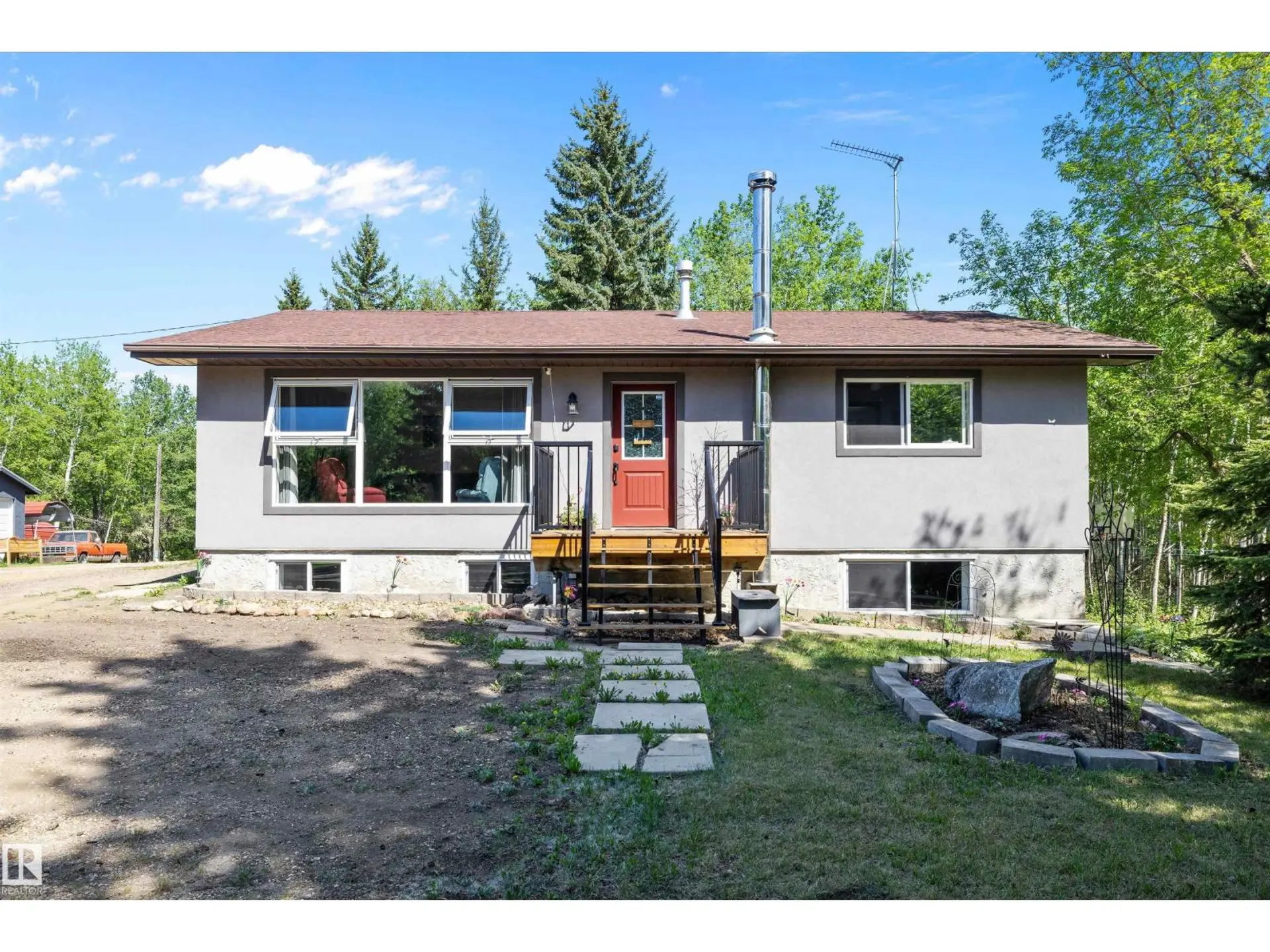 Property at 53257 RGE ROAD 211, Rural Strathcona County, AB