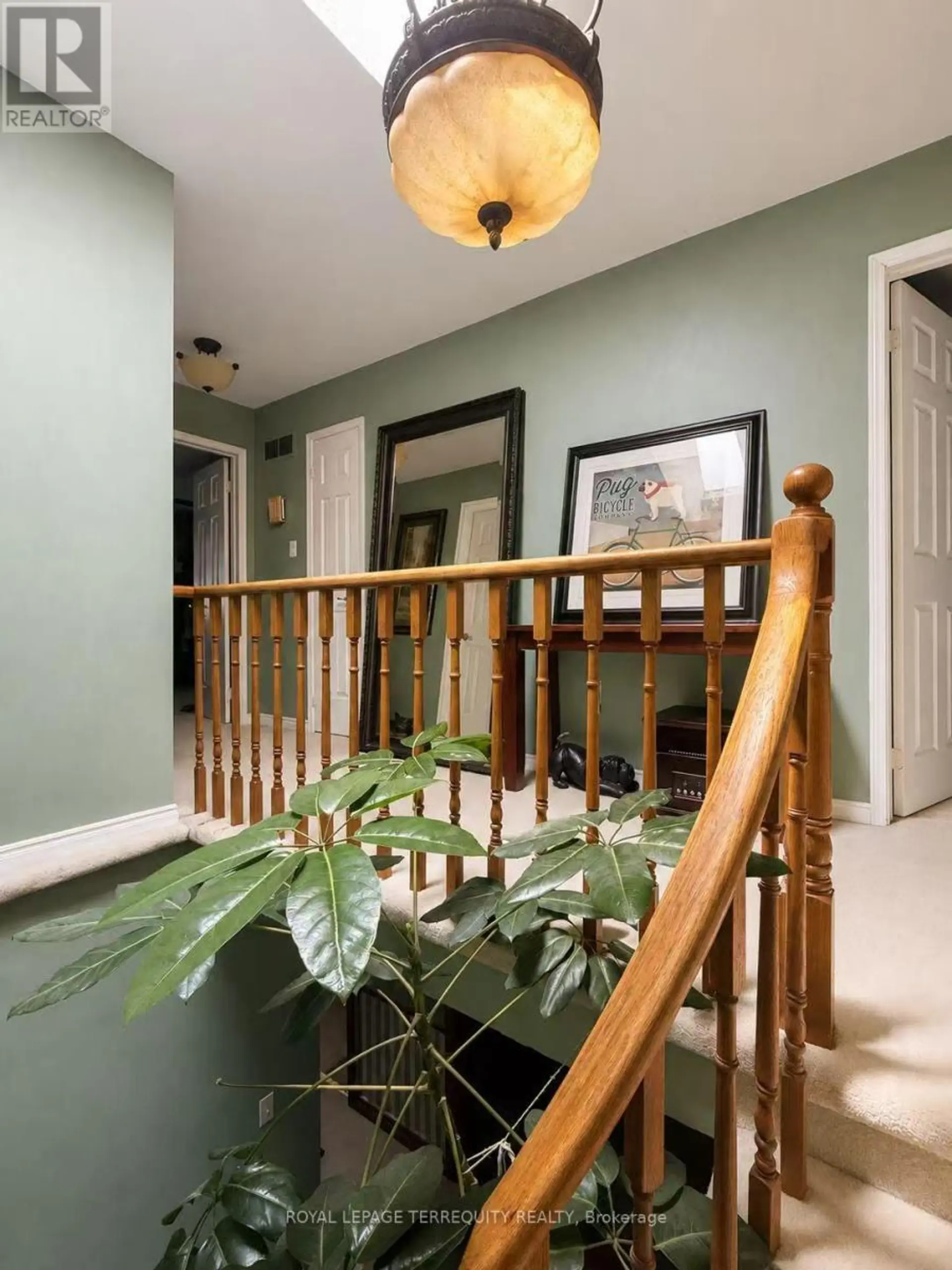 304 CHARLTON AVENUE - Image 12