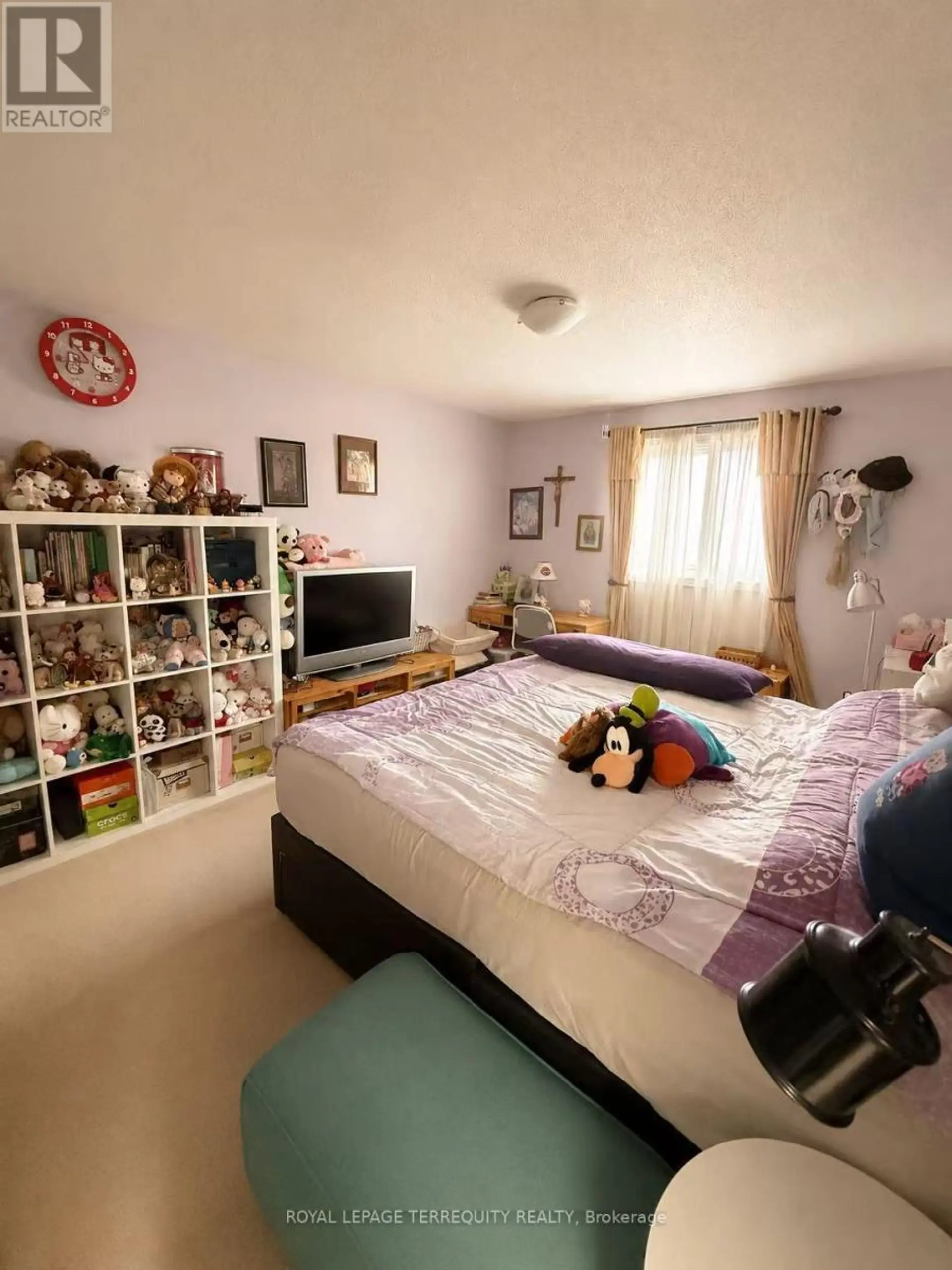 304 CHARLTON AVENUE - Image 4
