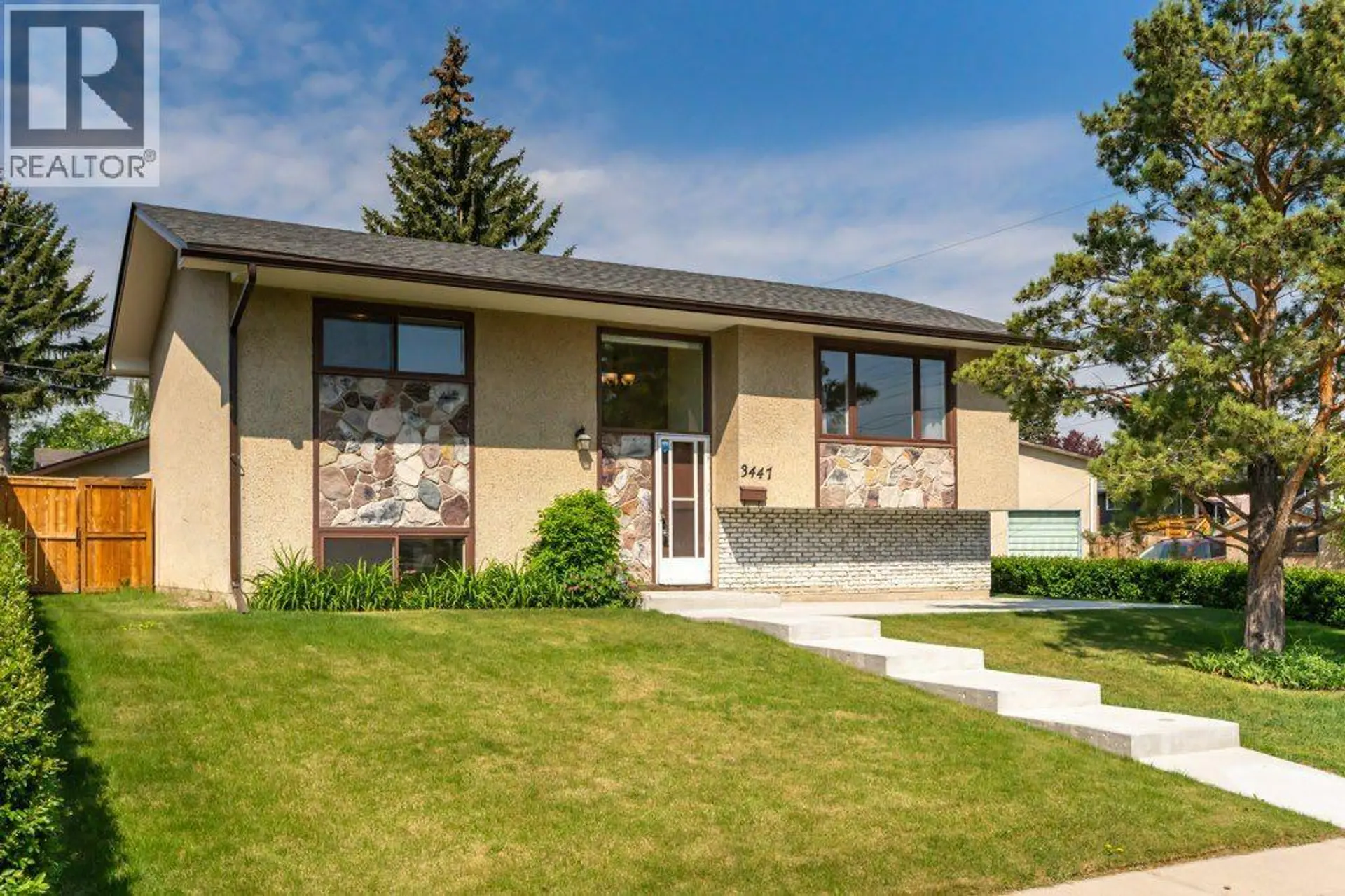 Property at 3447 Bonita Crescent NW, Calgary, AB