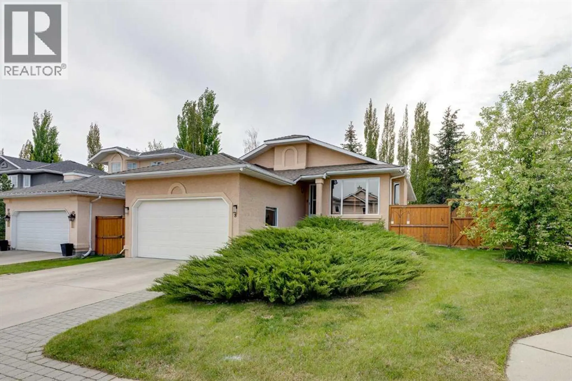 Property at 8 Mt Cascade Close SE, Calgary, AB