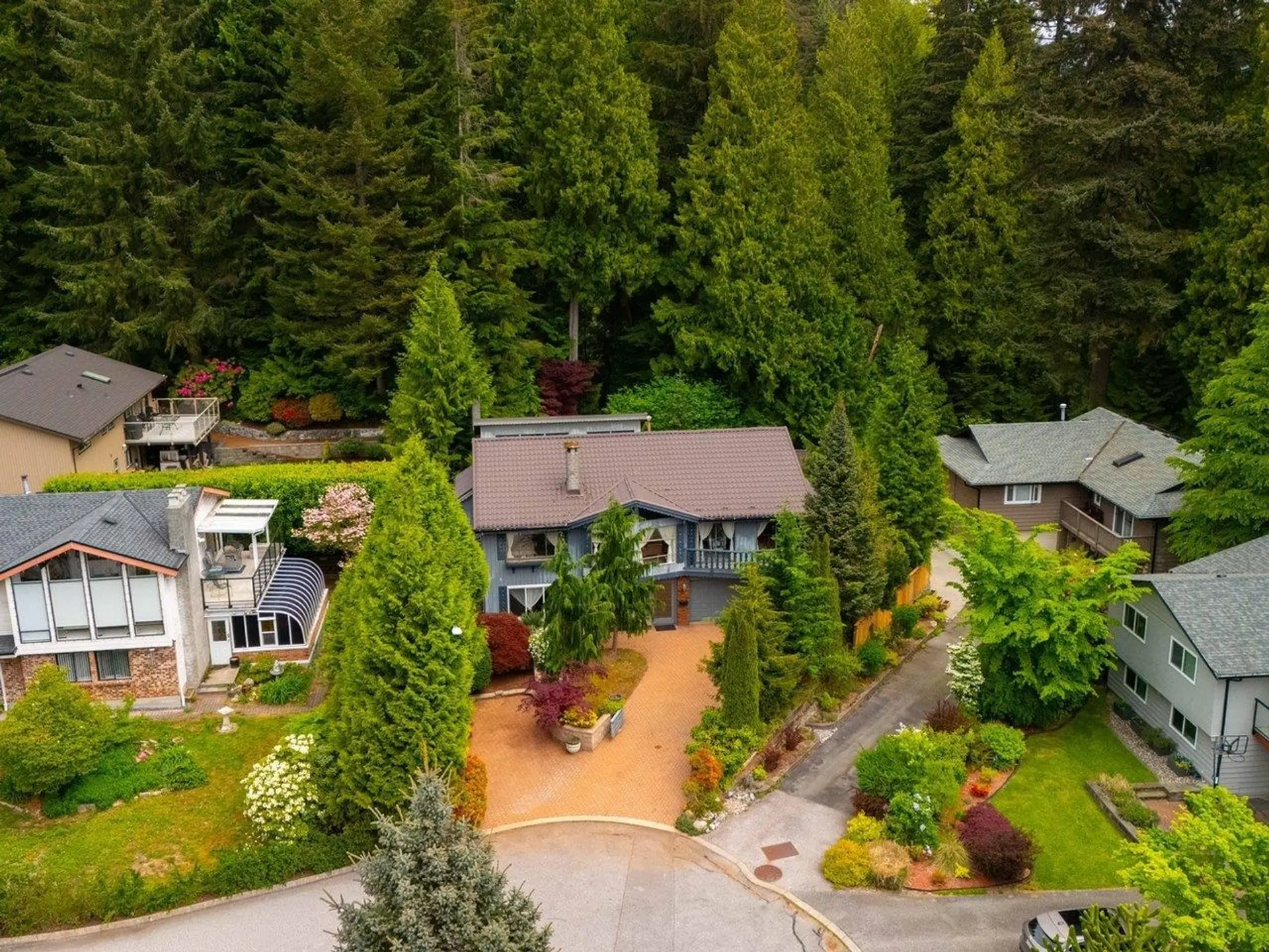 4786 Armour Court - Image 4