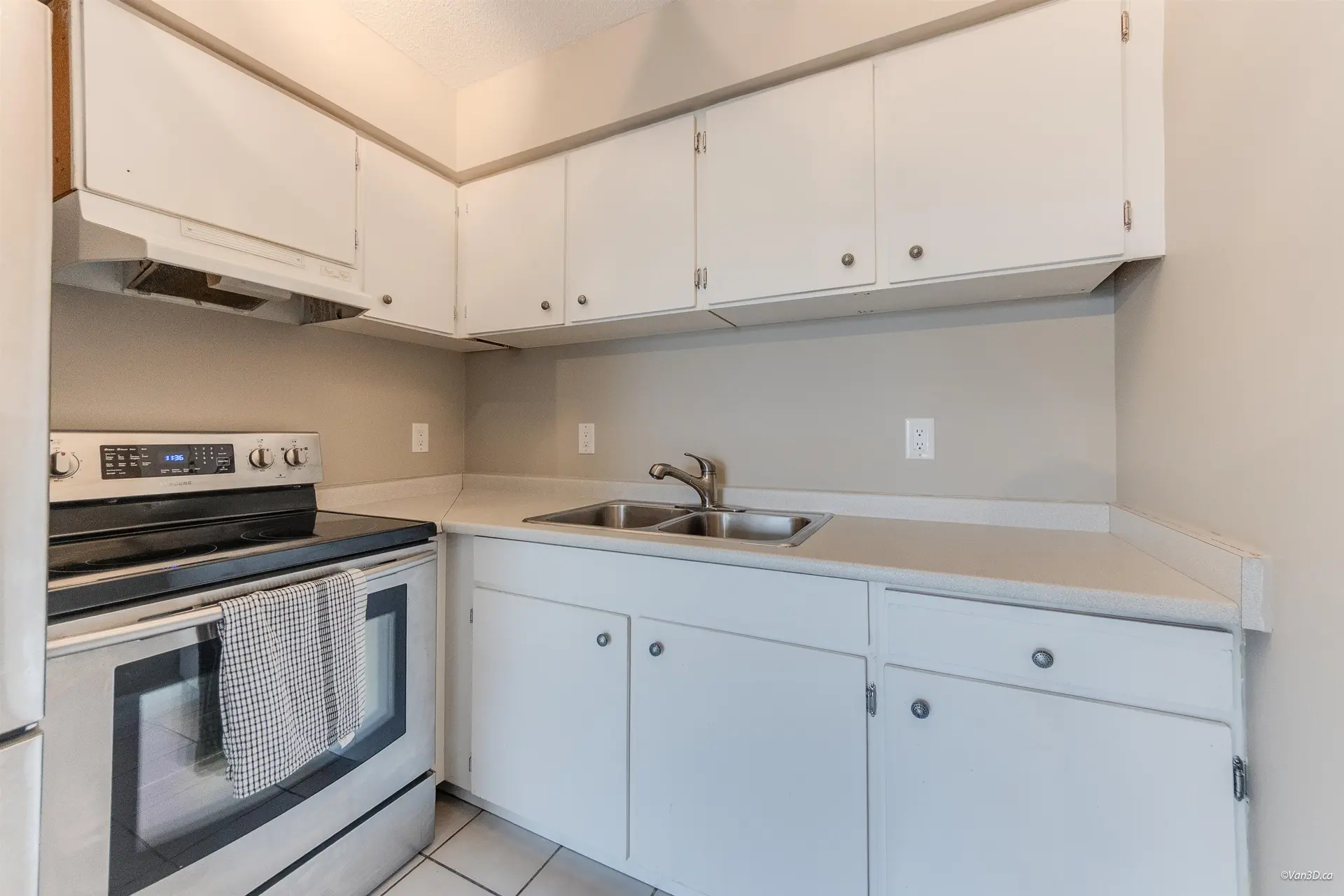 #311 212 Forbes Avenue - Image 13