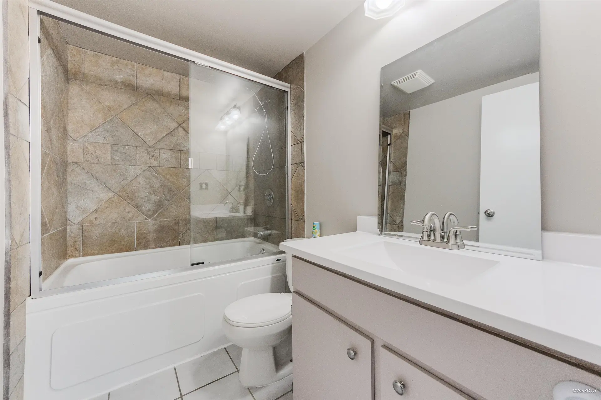#311 212 Forbes Avenue - Image 16