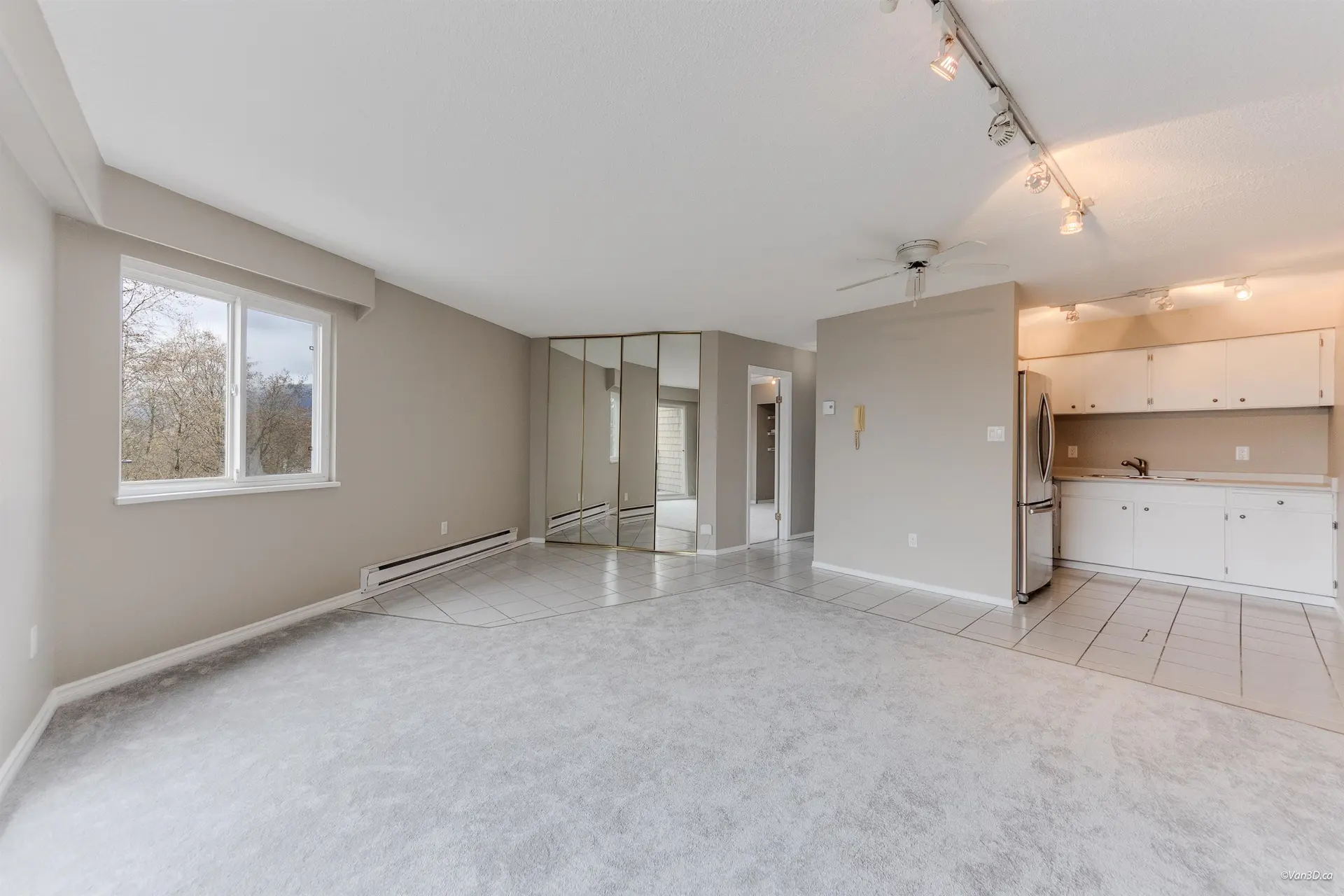 #311 212 Forbes Avenue - Image 9