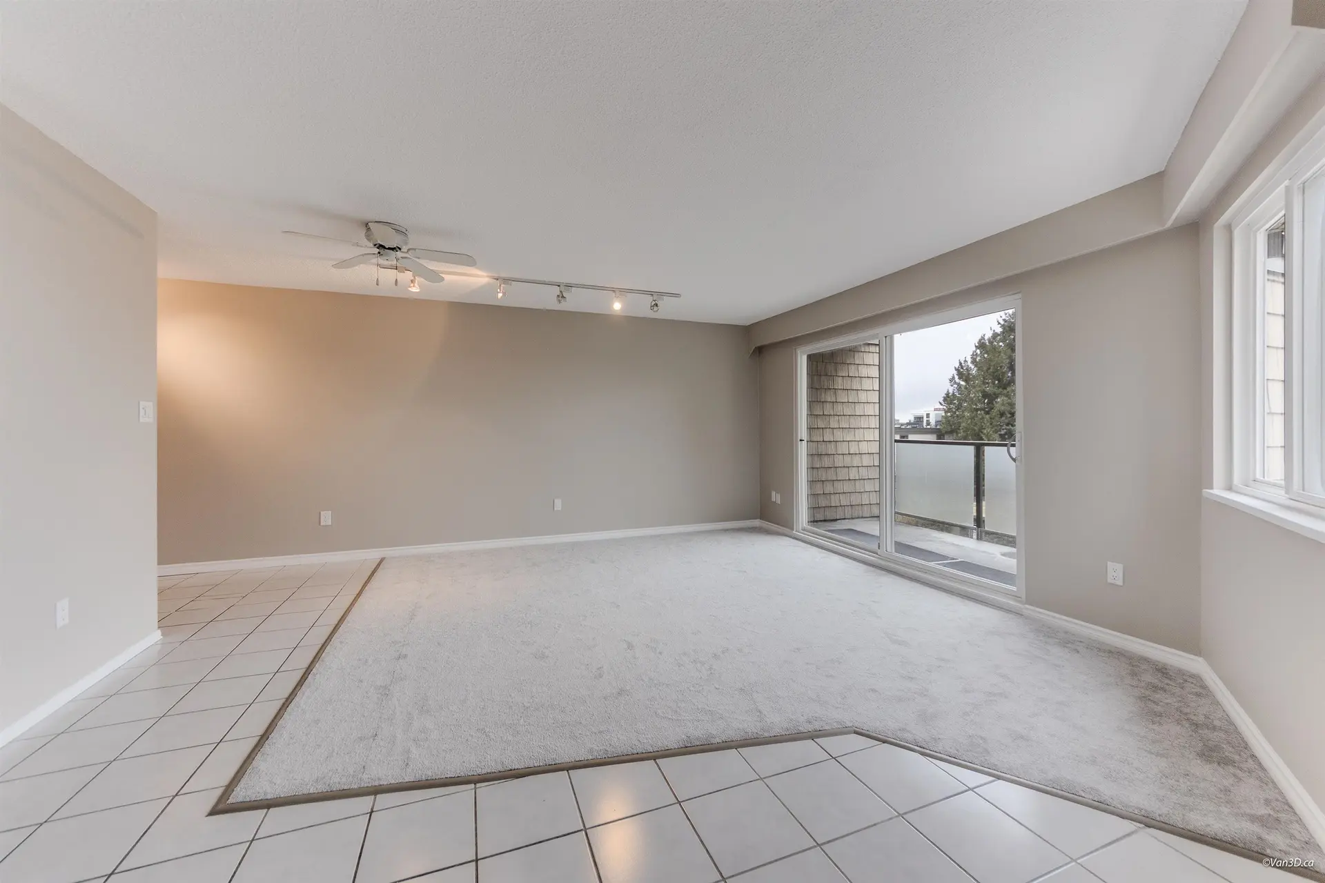 #311 212 Forbes Avenue - Image 11