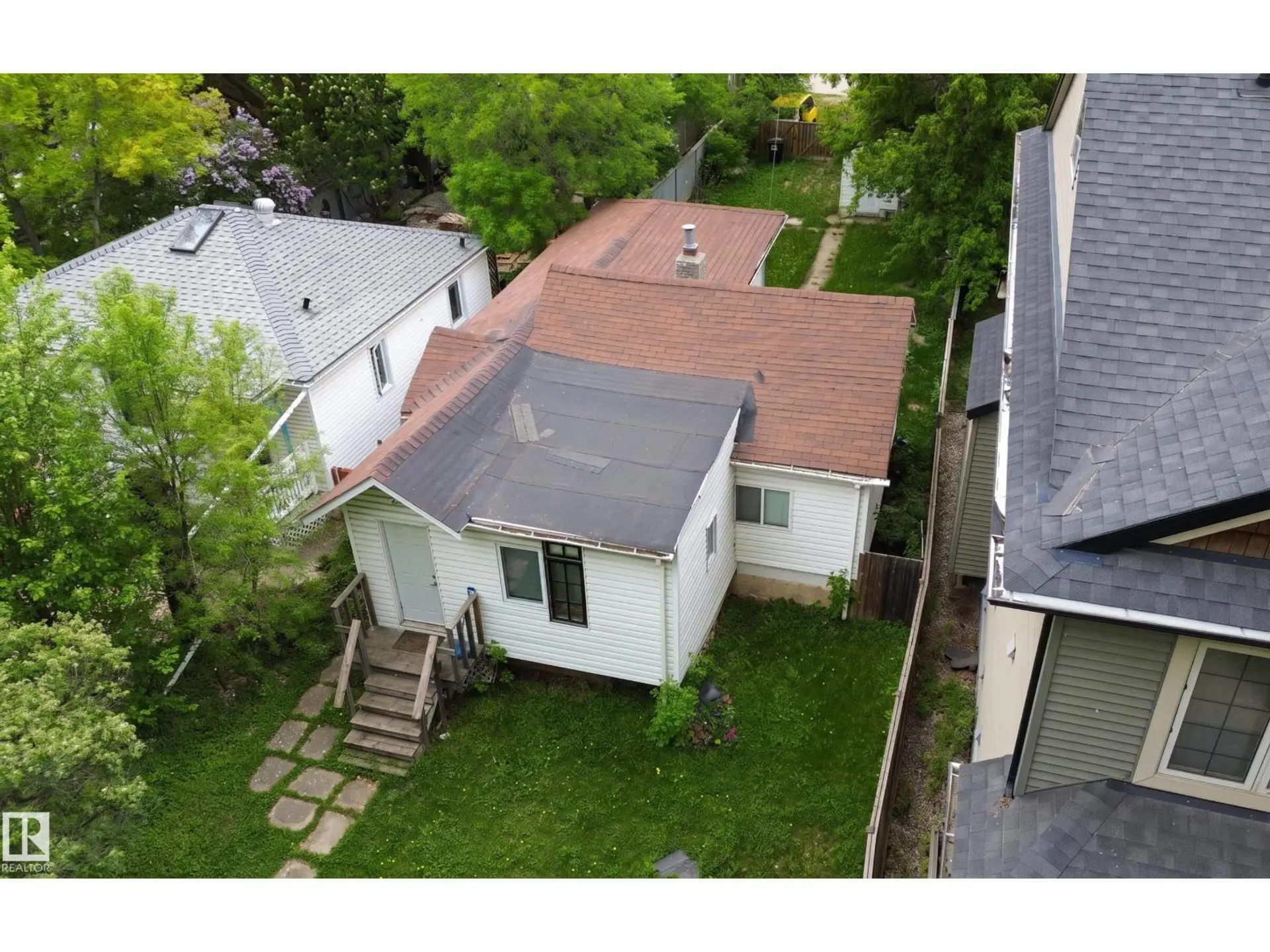 10226 148 ST NW - Image 5