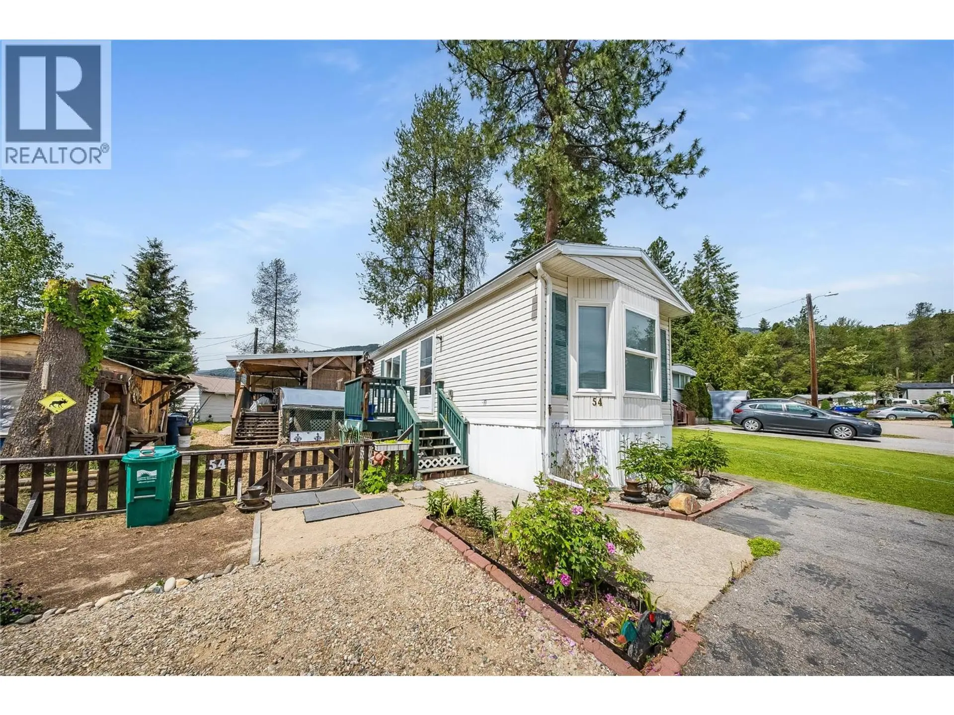 Property at #54 500 16th Avenue, Genelle, BC