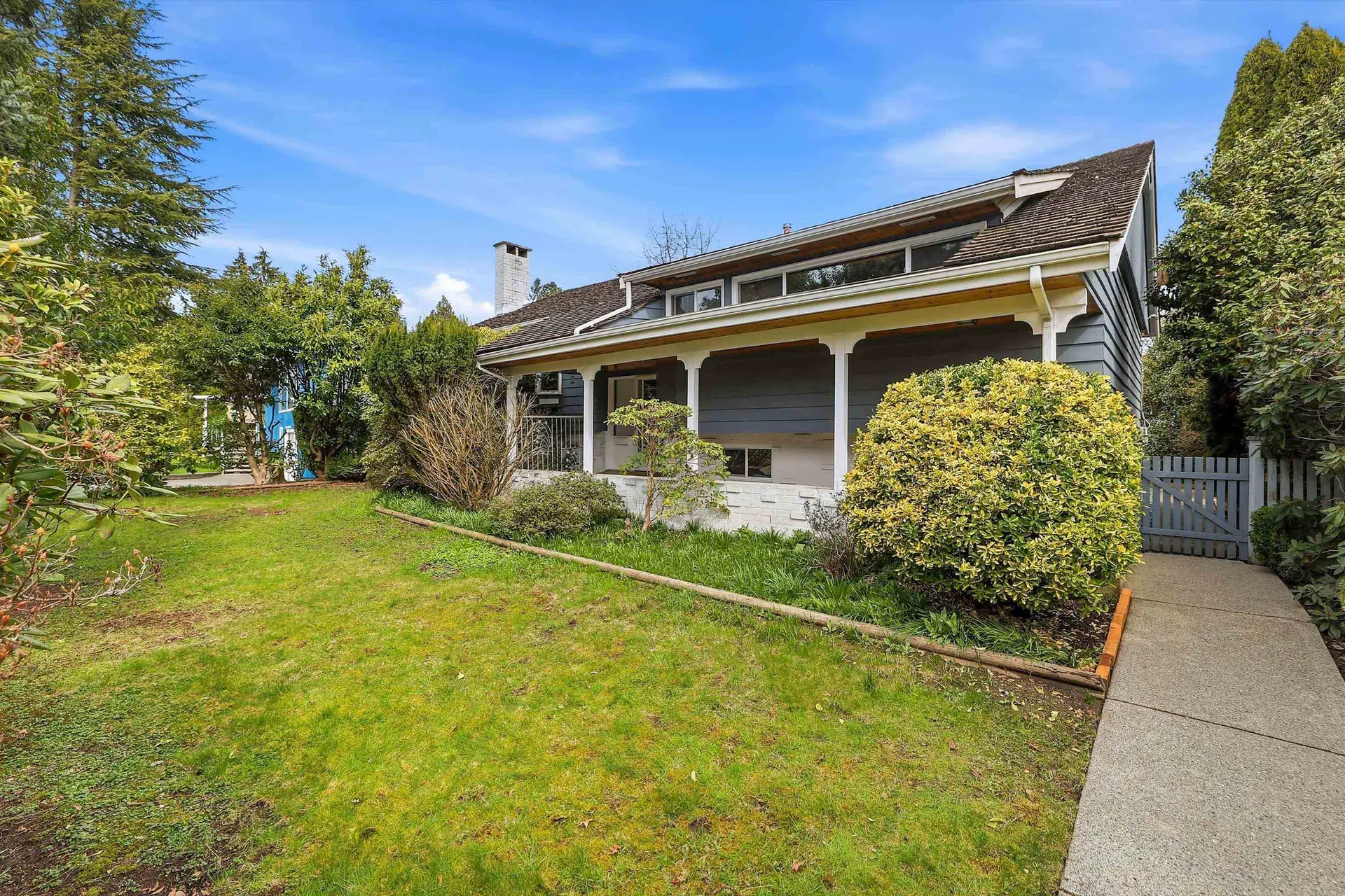 Property at 11936 Wicklow Way, Maple Ridge, BC