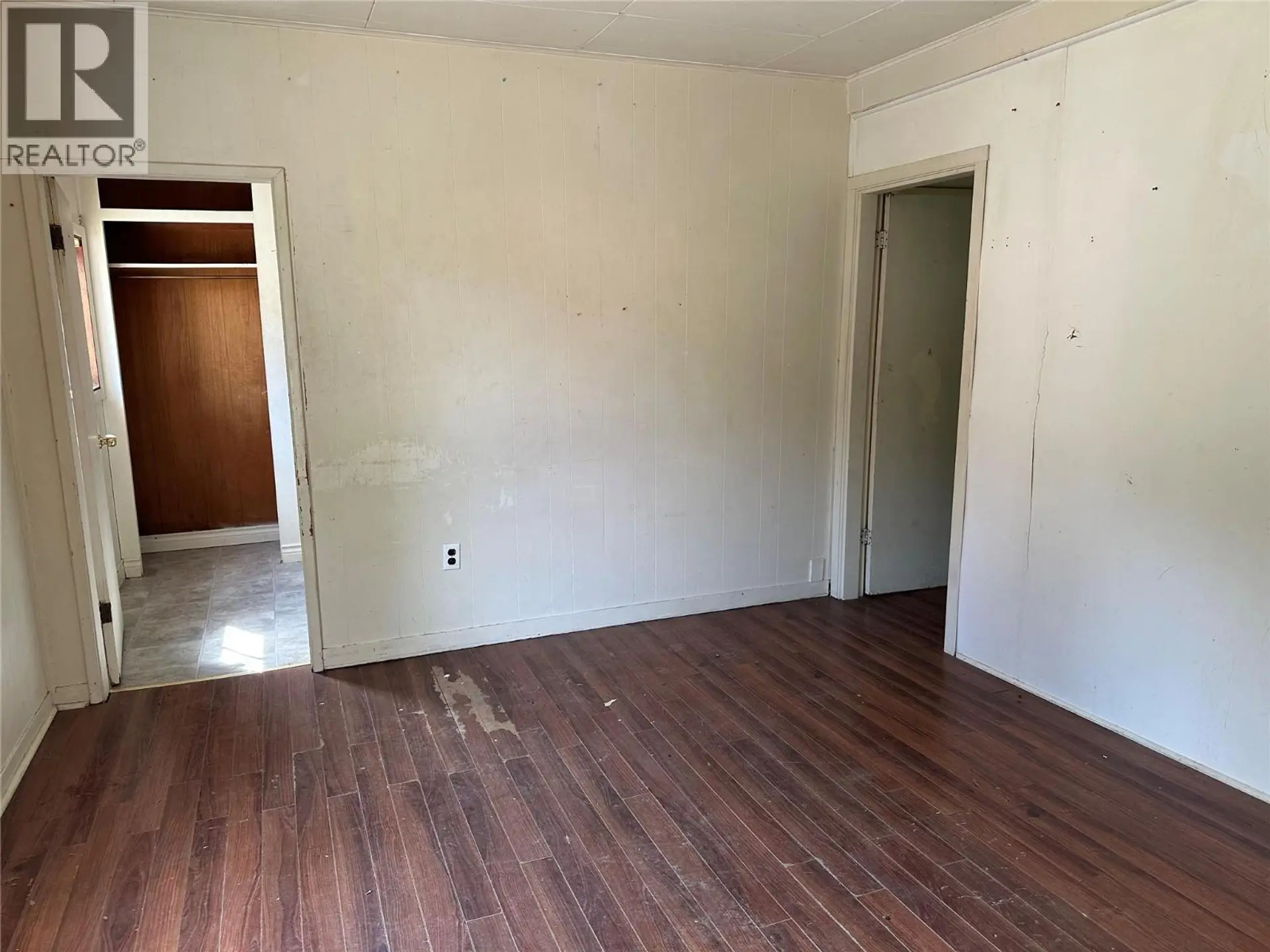 2404 Perrier Road - Image 6