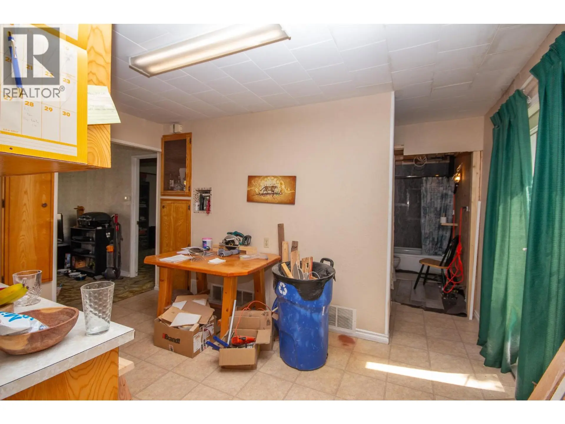 1209 104 Avenue - Image 4
