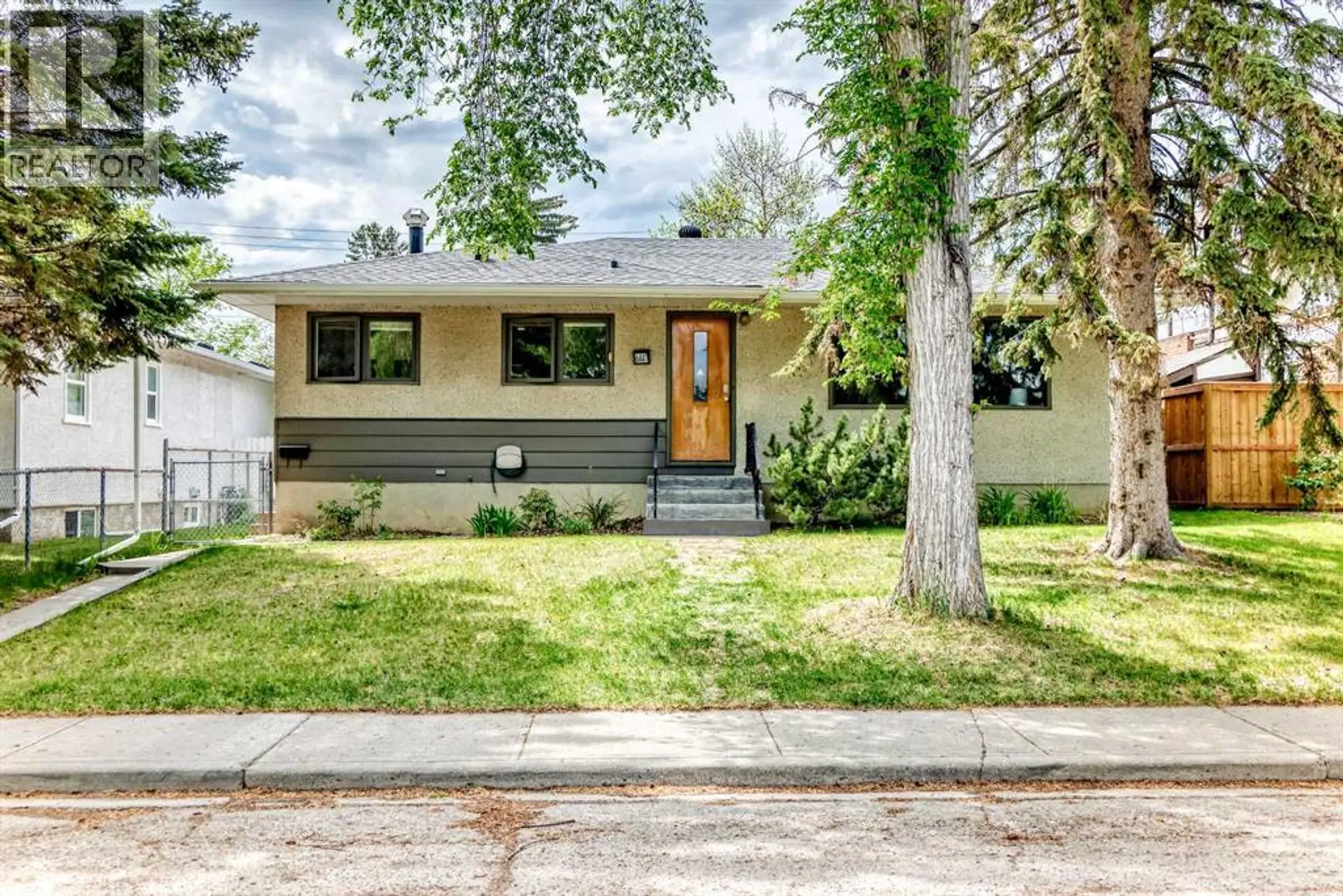 Property at 6441 18A Street SE, Calgary, AB