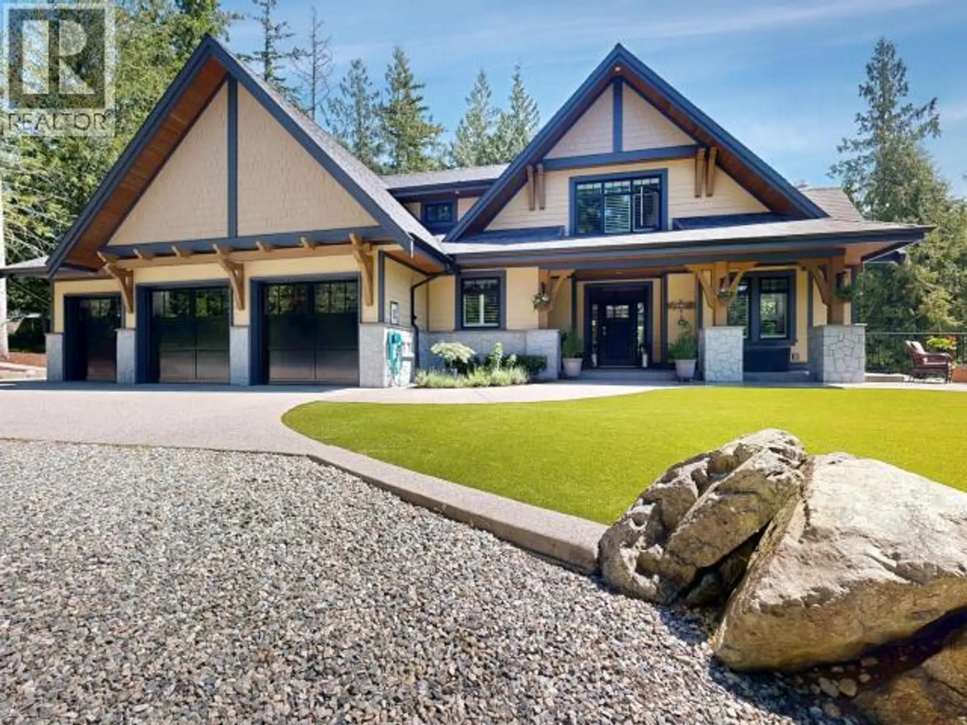 Property at 3128 PONDEROSA PLACE, Powell River, BC
