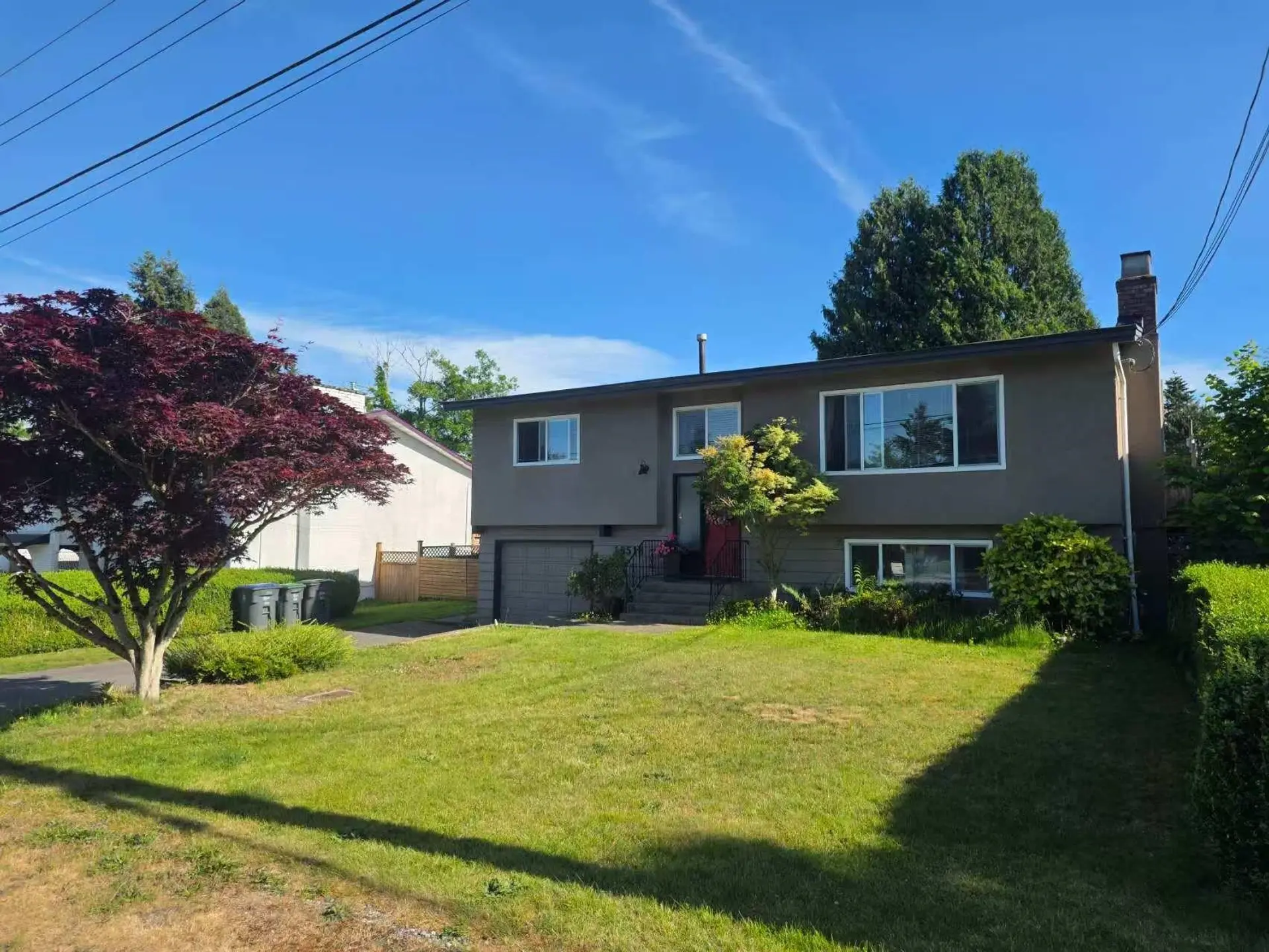 Property at 15516 17 Avenue, Surrey, BC