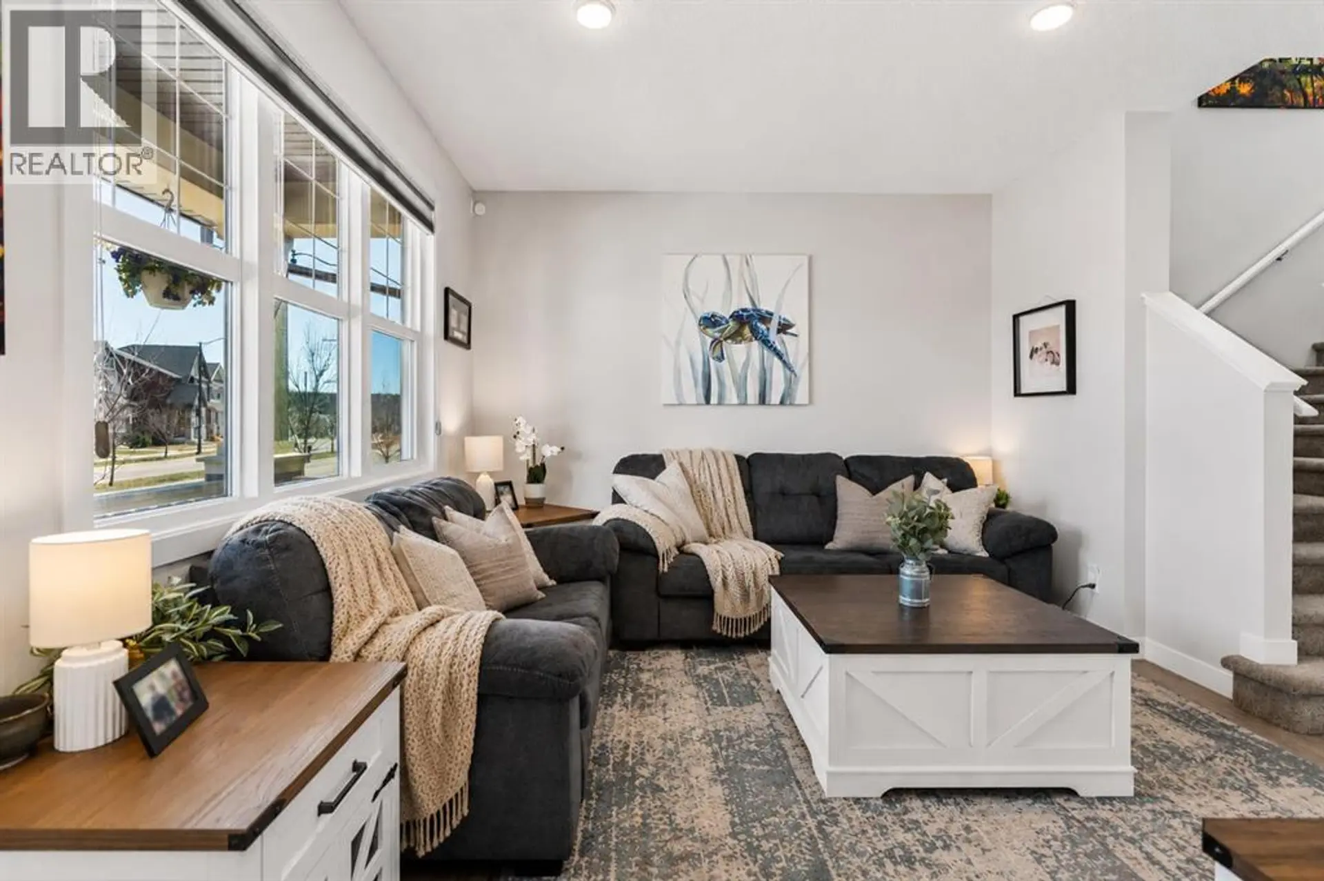 267 Sundown Road W - Image 4