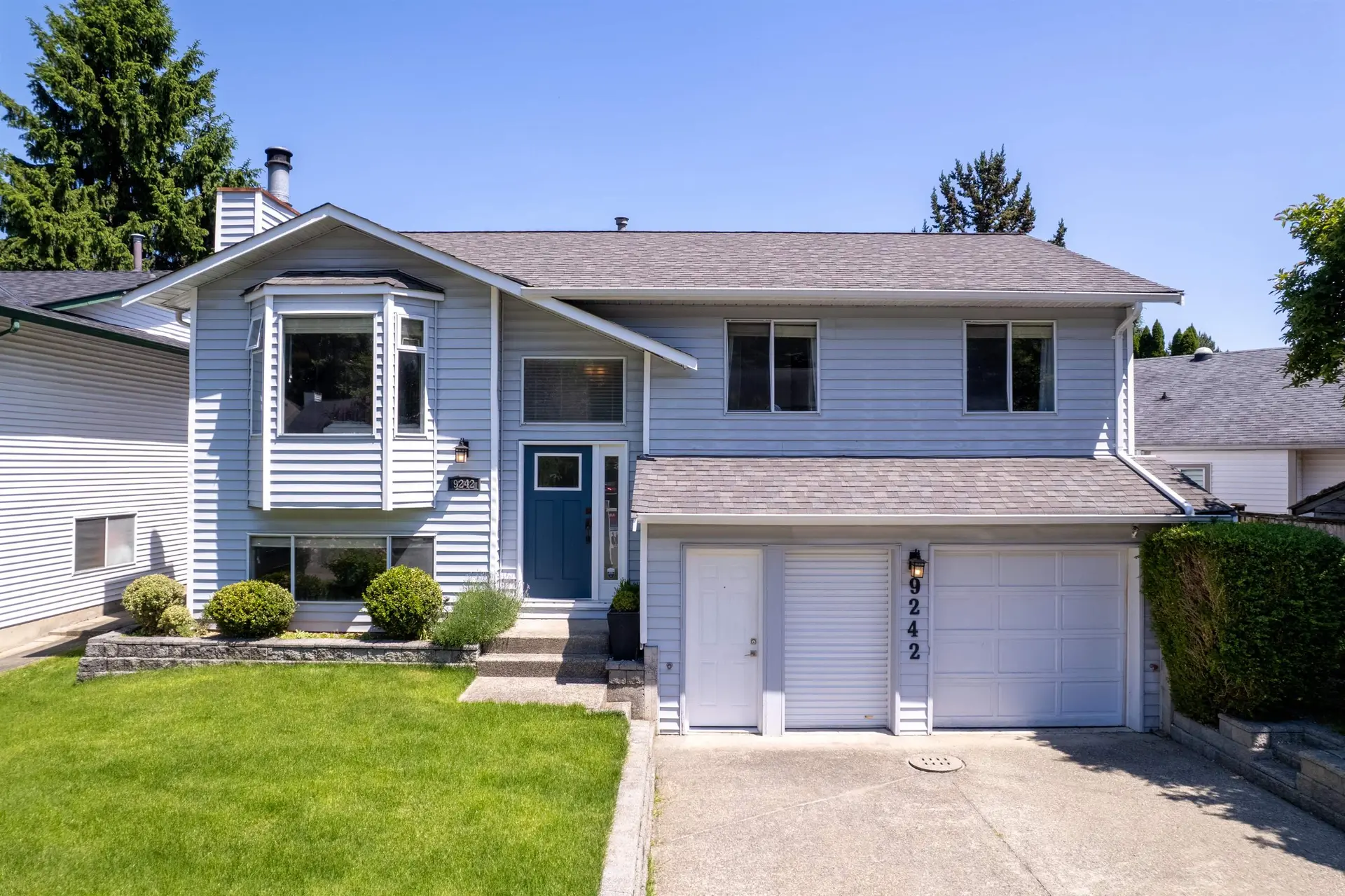 Property at 9242 209a Crescent, Langley, BC