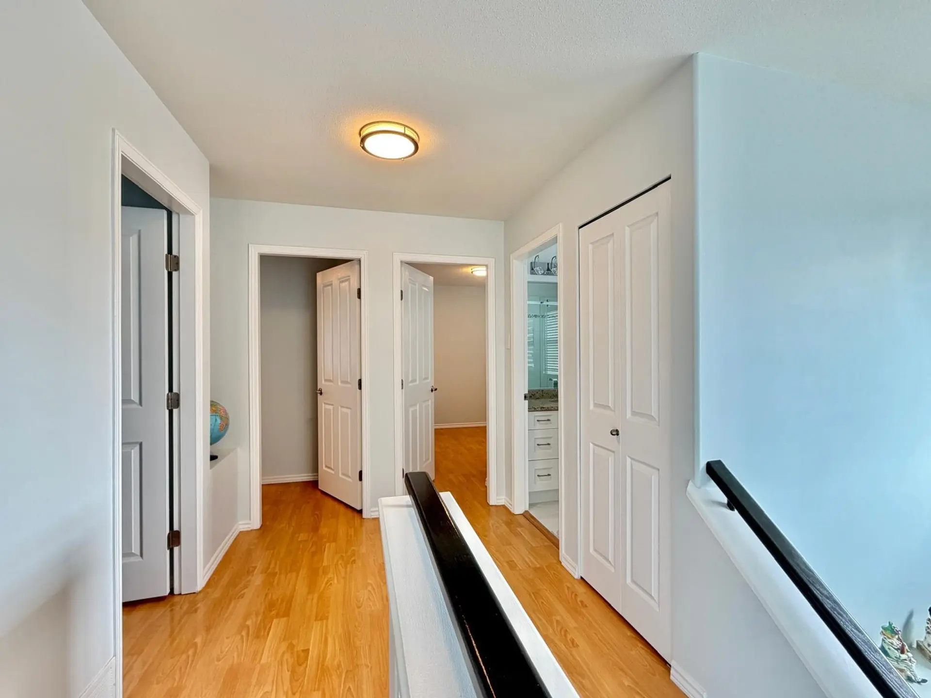 1463 Riverwood Gate - Image 12