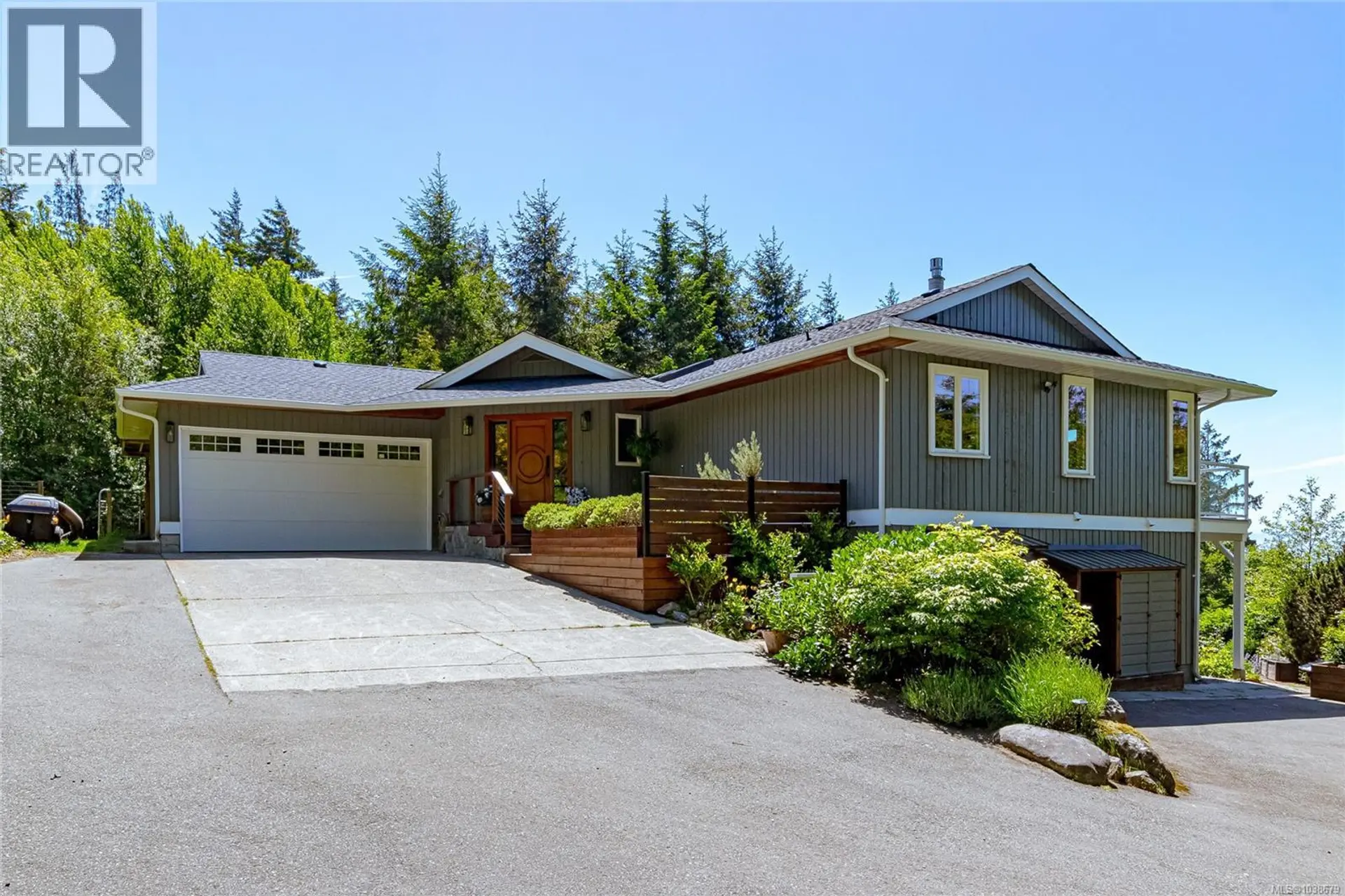 Property at 4475 Otter Point Rd, Sooke, BC