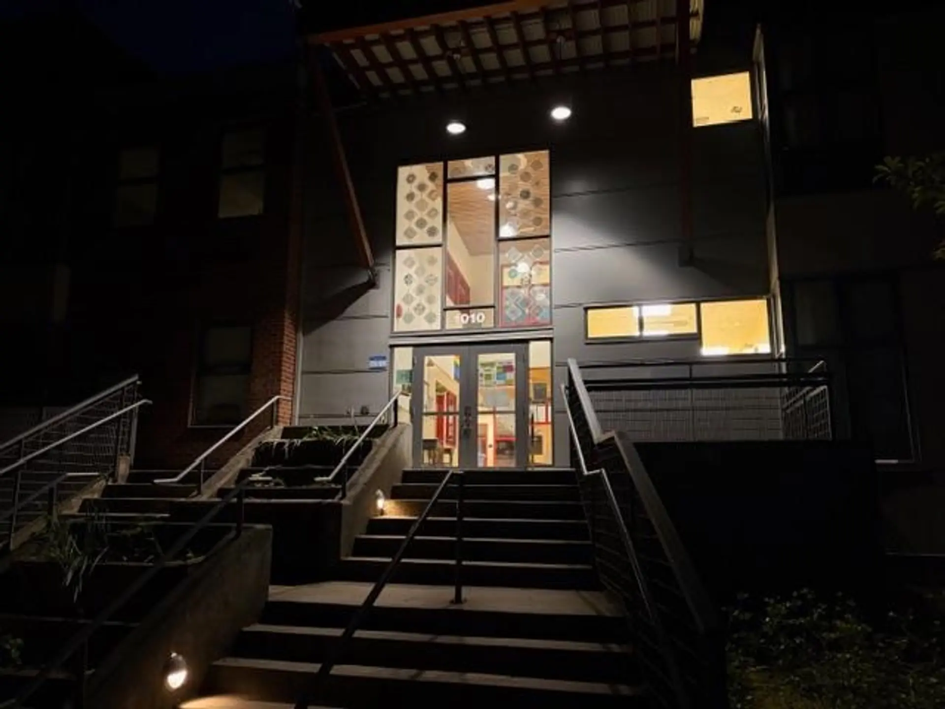 1166 E 16th Avenue - Image 14
