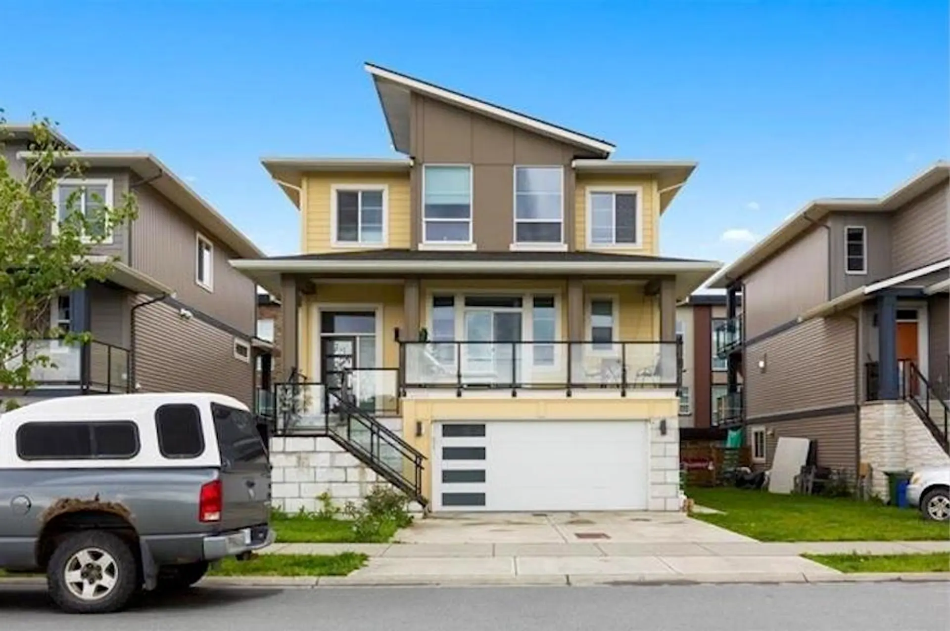 Property at 45594 Meadowbrook Drive, Chilliwack, BC