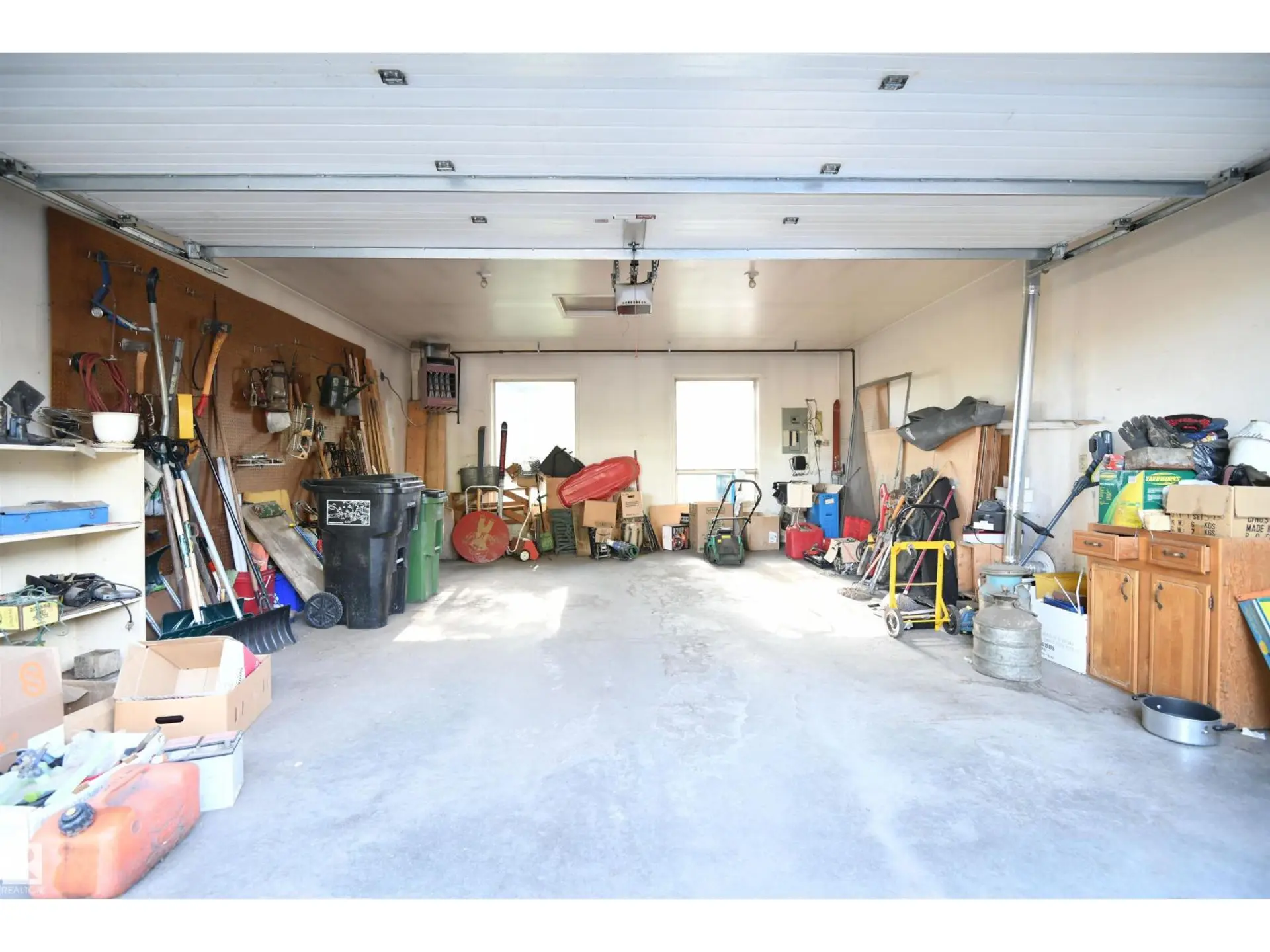 4108 106B AV NW - Image 17